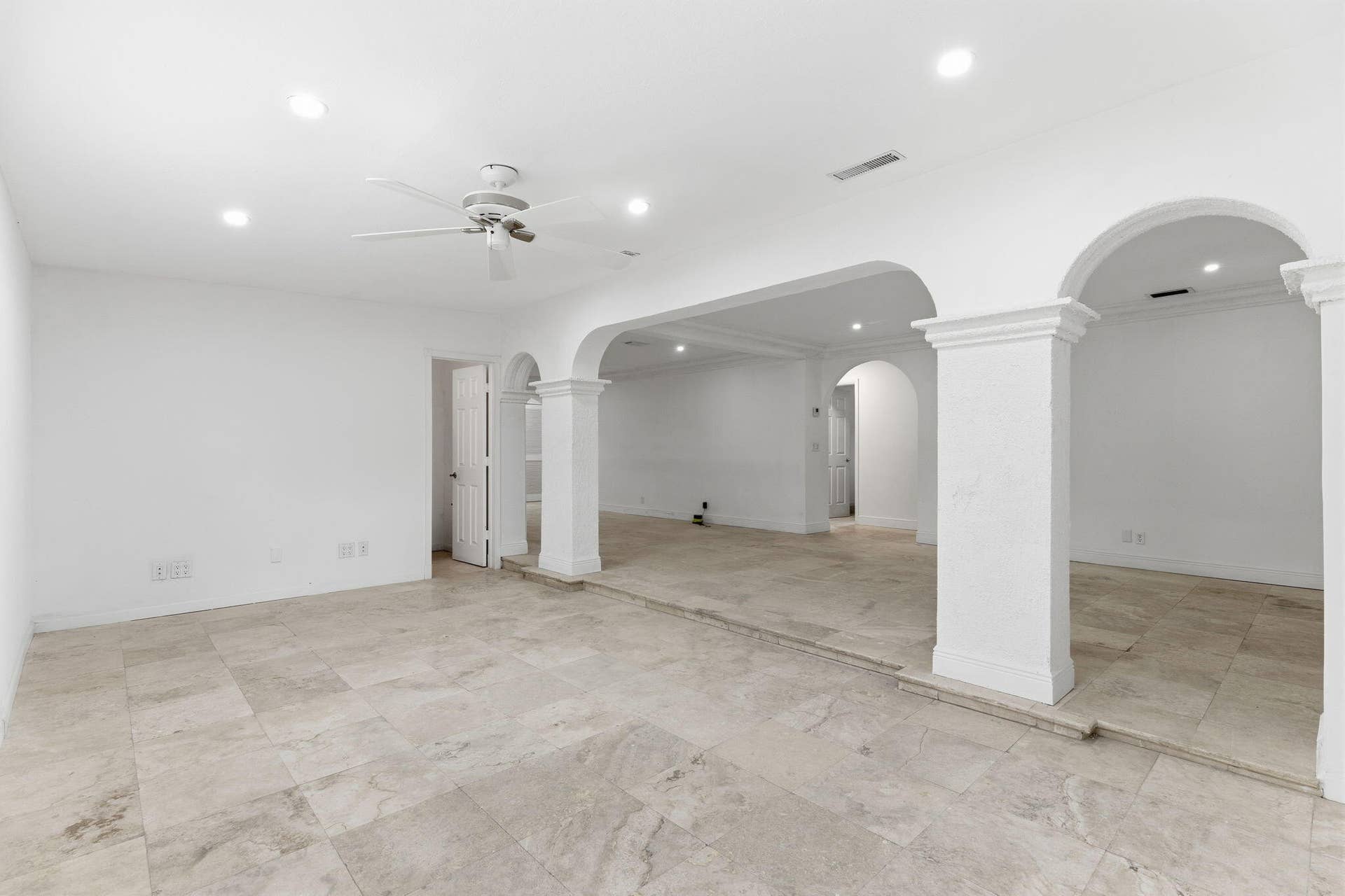 4793 Badger Avenue, West Palm Beach, FL 33417 10-web-or-mls-AR Media 10