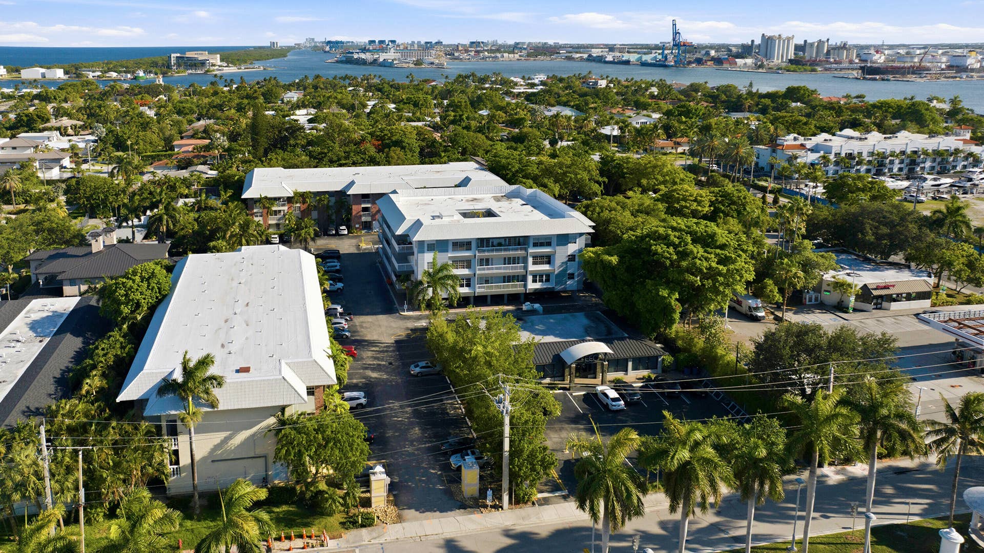 2420 SE 17th Street, #401c, Fort Lauderdale, FL 33316 Aerial view