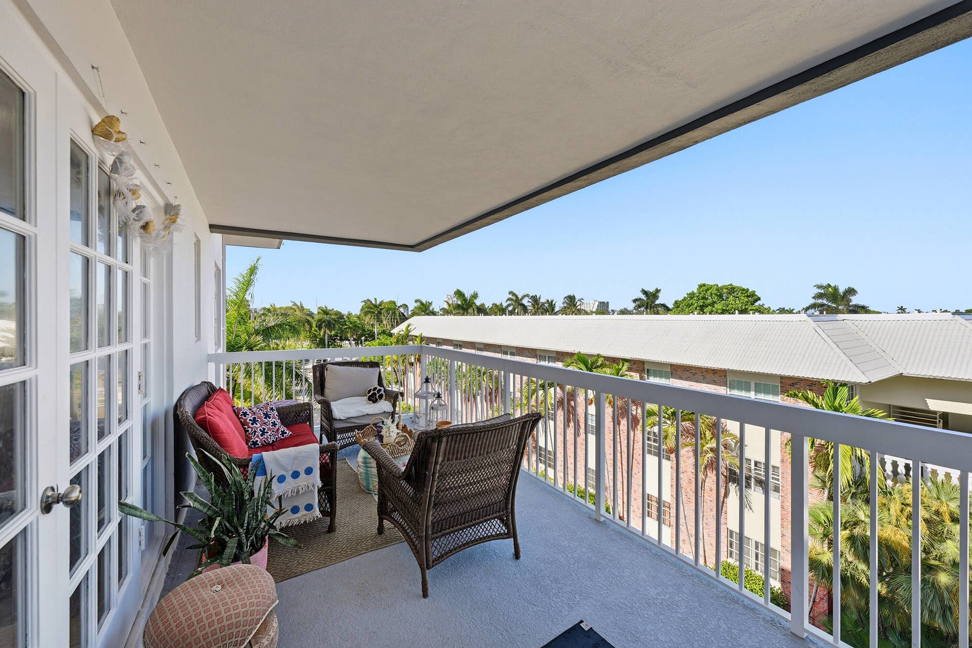 2420 SE 17th Street, #401c, Fort Lauderdale, FL 33316 Balcony