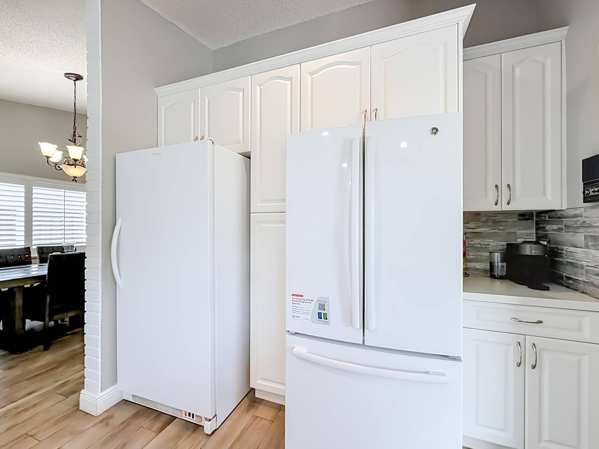 16751 Redwood Way, Weston, FL 33326 Freezer and refrigerator, cafe area and pantry