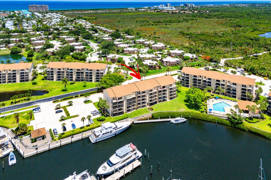 Property photo for 1301 Seafarer Circle, #403, Jupiter, FL