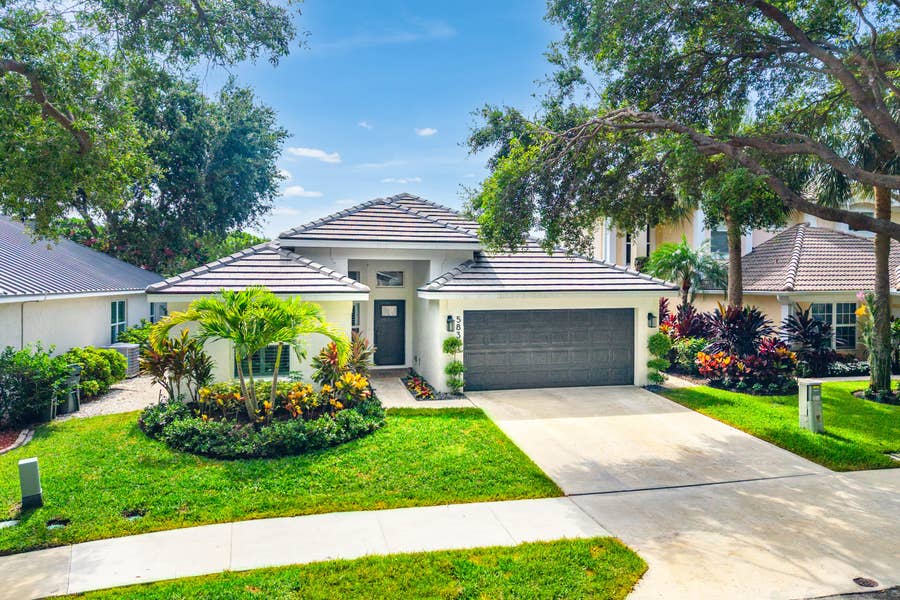 Property photo for 583 Canoe Point, Delray Beach, FL