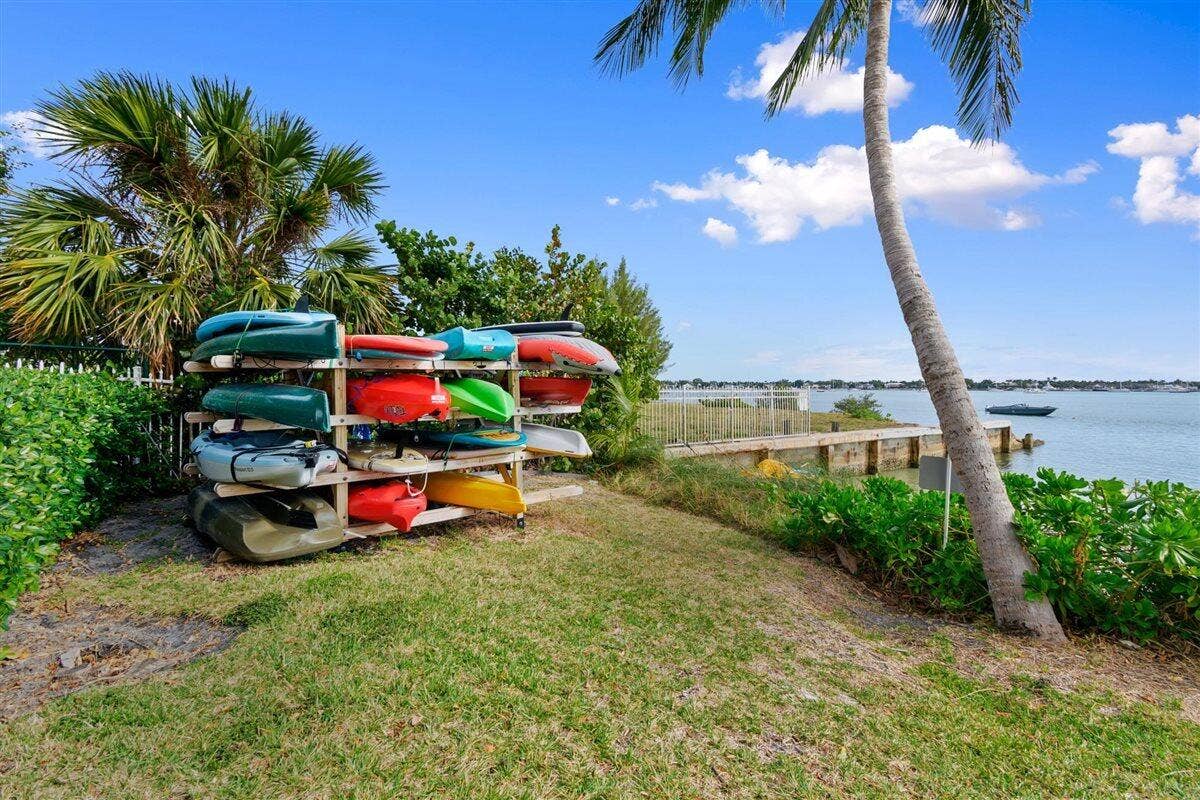 5600 N Flagler Drive, #2304, West Palm Beach, FL 33407 33-LUX3198