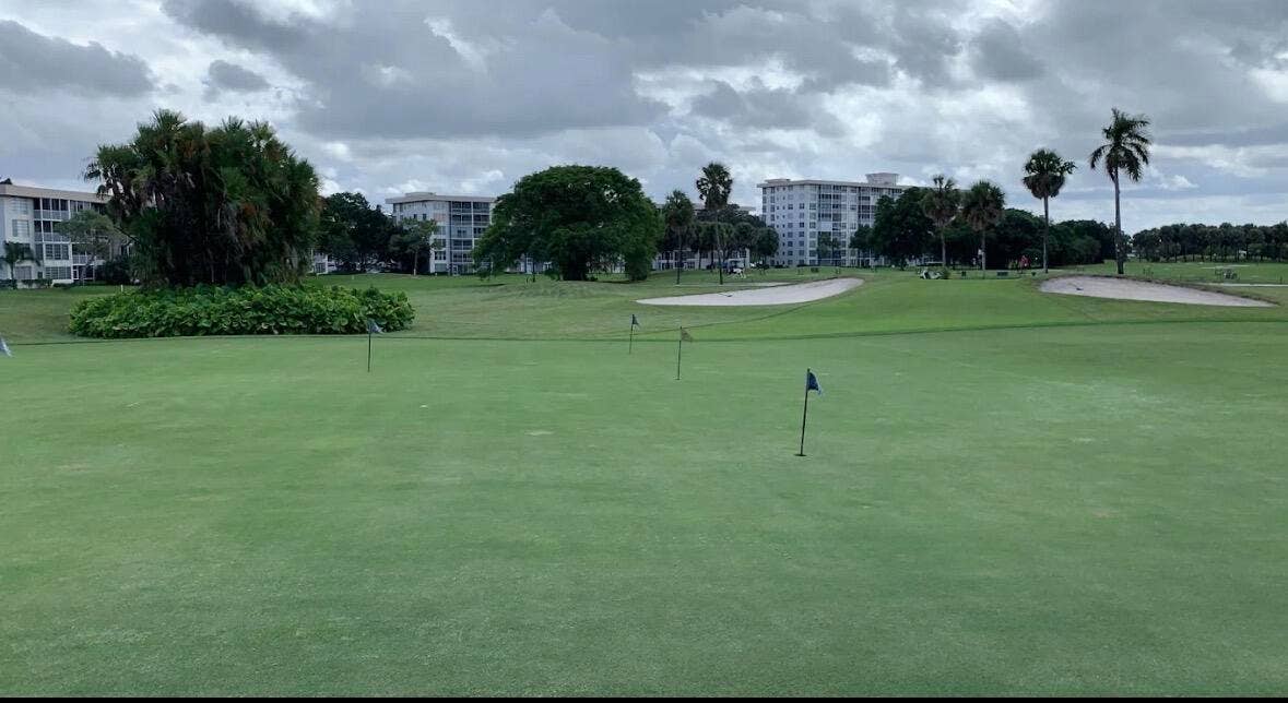 3503 Oaks Way, #303, Pompano Beach, FL 33069 IMG_7372