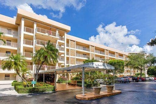 3503 Oaks Way, #303, Pompano Beach, FL 33069 303 11