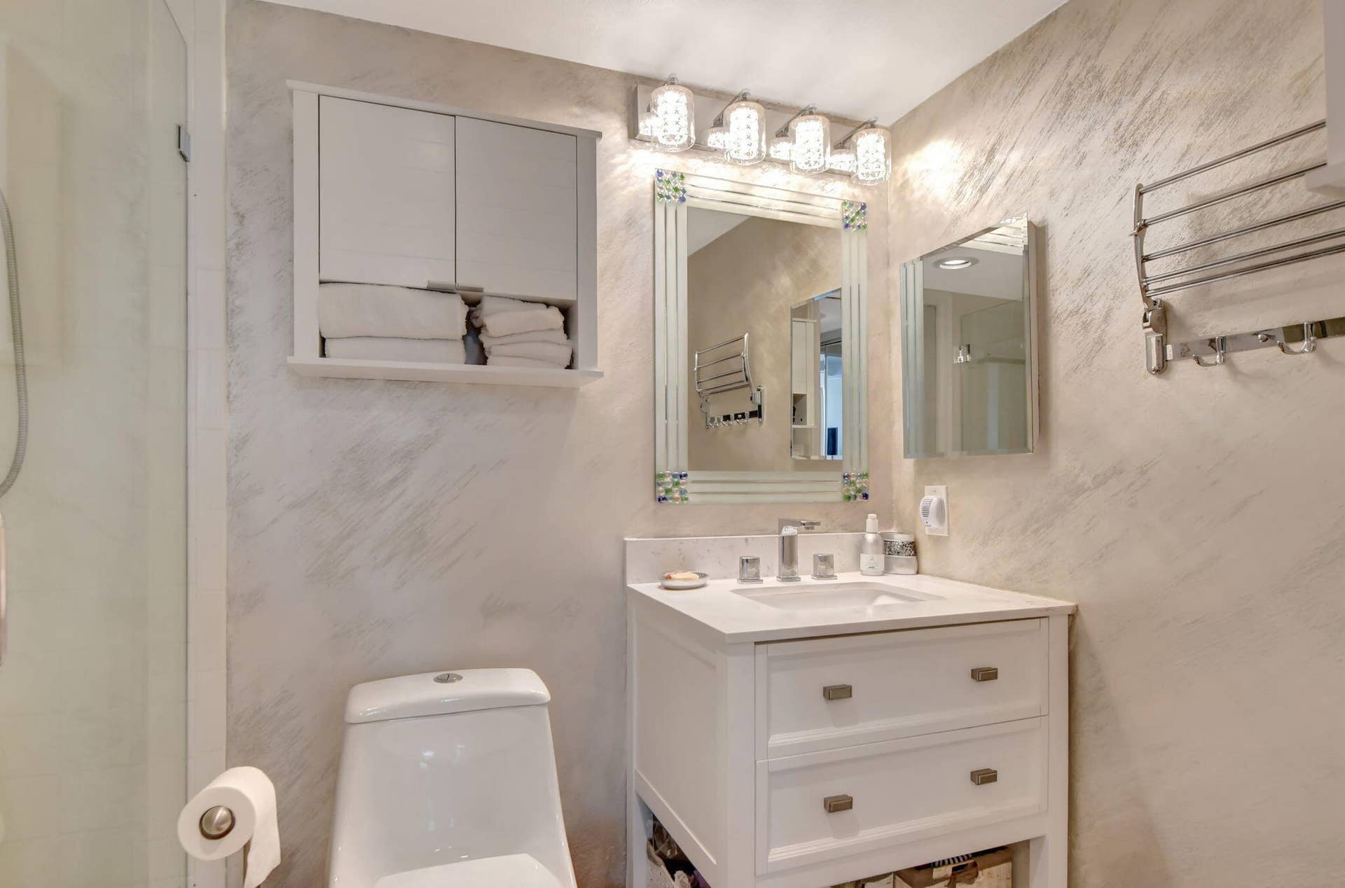 1923 Bridgewood Drive, Boca Raton, Boca Raton, FL 33434 Primary Bathroom