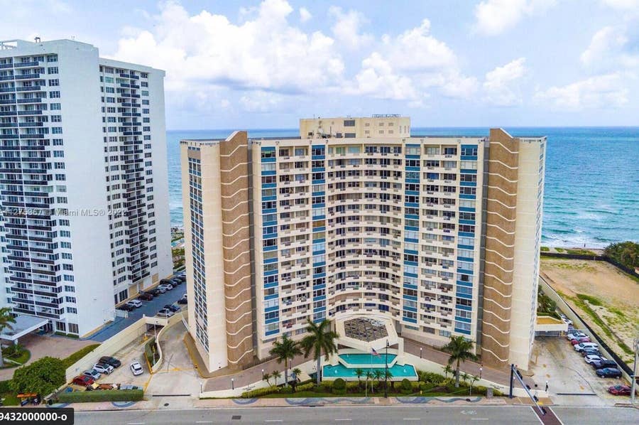 Property photo for 3180 S Ocean Drive, #414, Hallandale Beach, FL