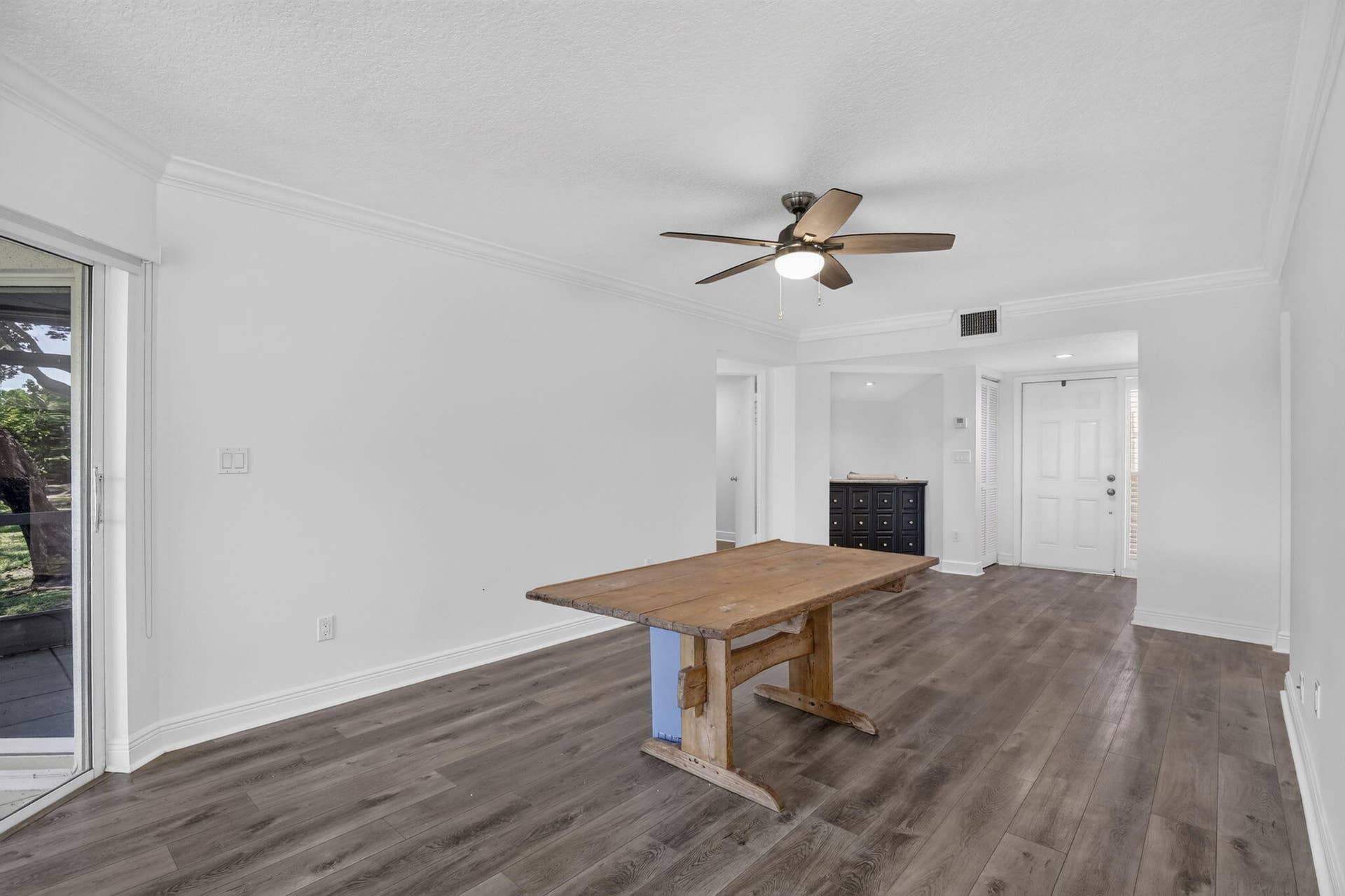 9200 NW 9th Court, Plantation, FL 33324 11-web-or-mls-_A7A4050