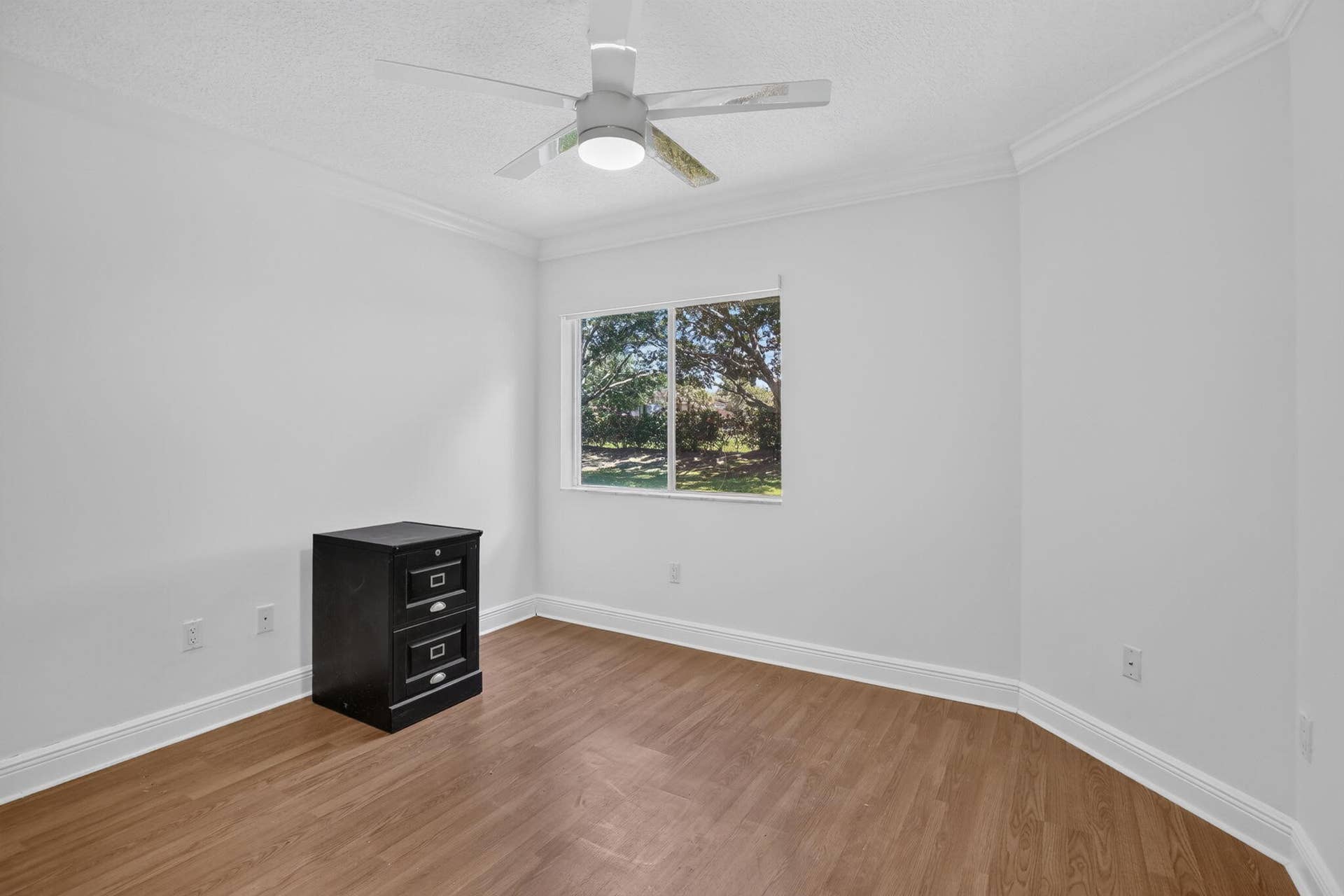 9200 NW 9th Court, Plantation, FL 33324 24-web-or-mls-_A7A4127