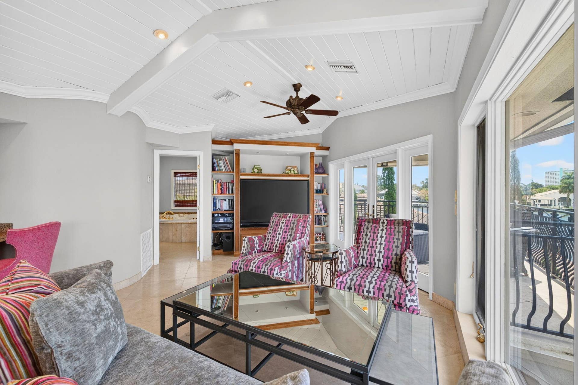 3110 NE 47th Street, Fort Lauderdale, FL 33308 059-Upper-Lounge-Balcony-Access