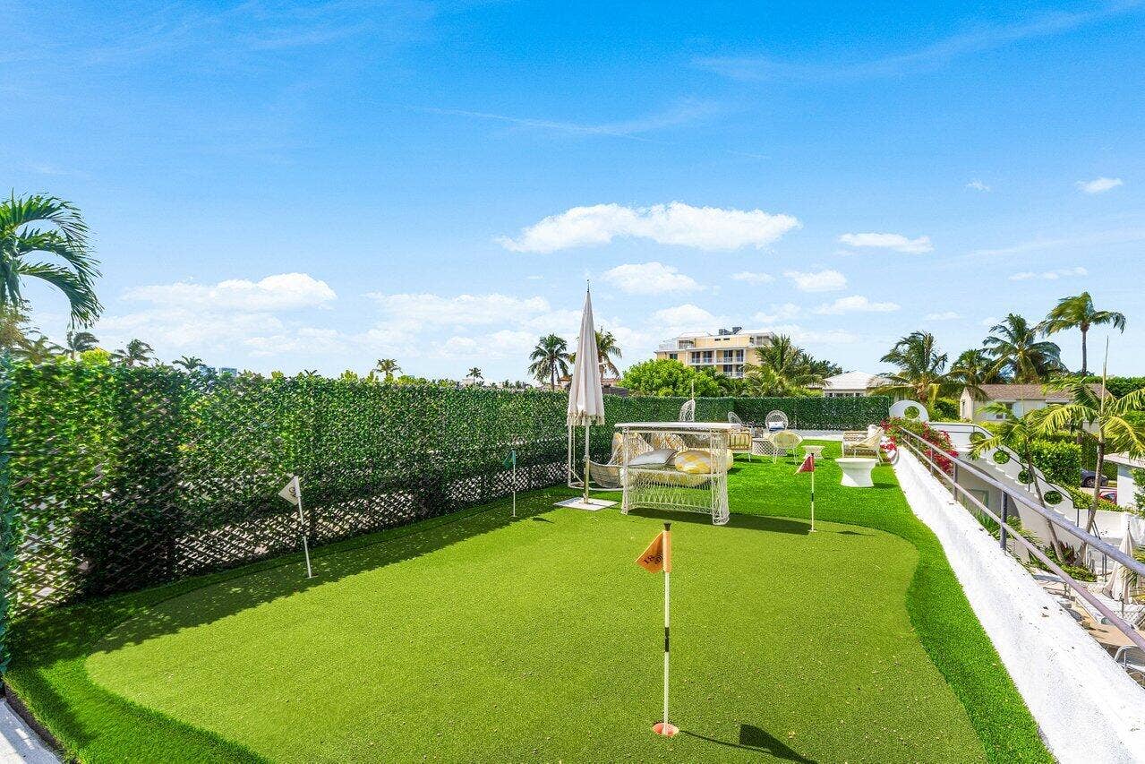 162 Peruvian Avenue, Palm Beach, FL 33480 029-162PeruvianAvenue-PalmBeach-FL-33480
