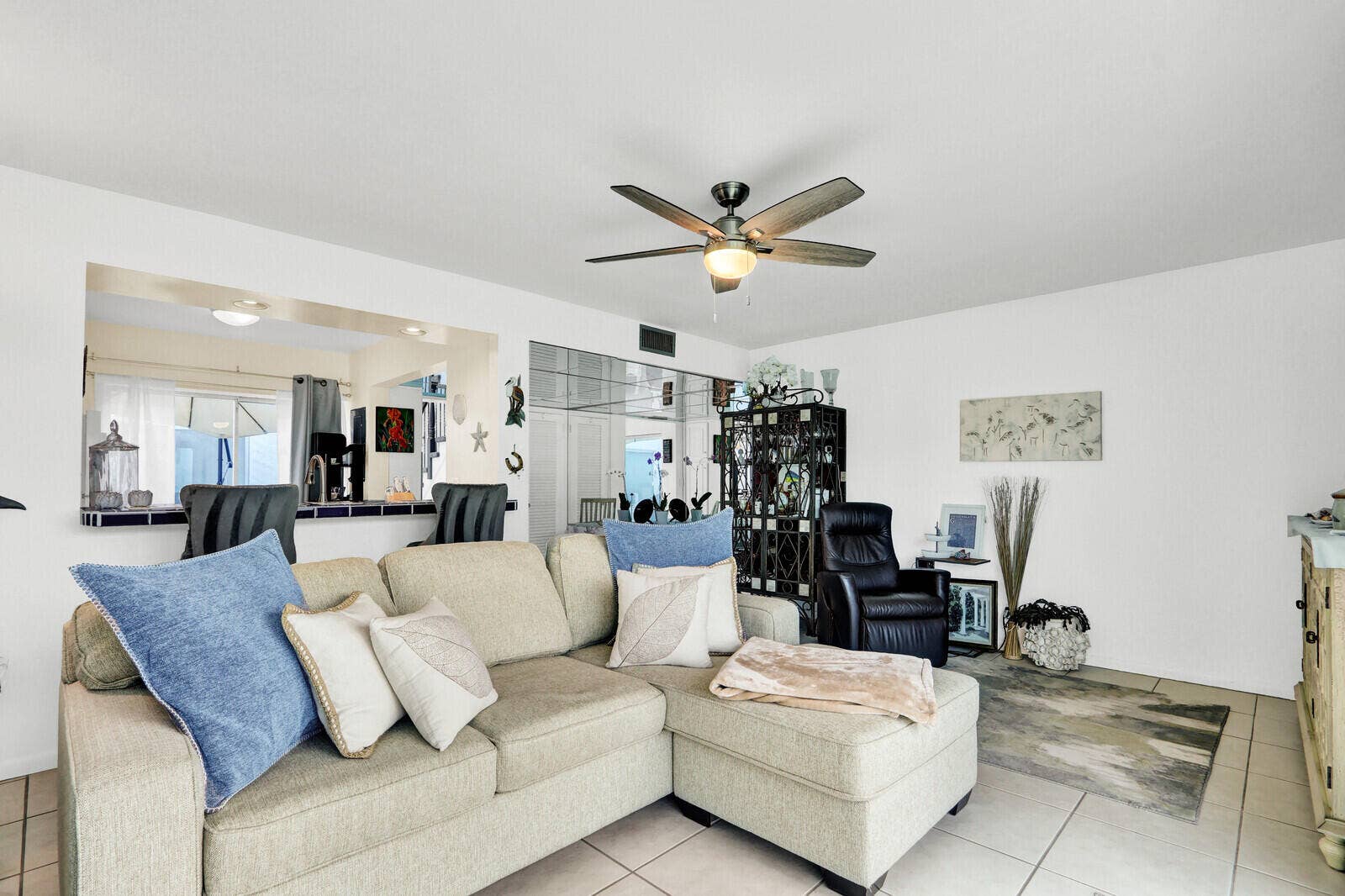 129 Lehane Terrace, #133, North Palm Beach, FL 33408 1000138439