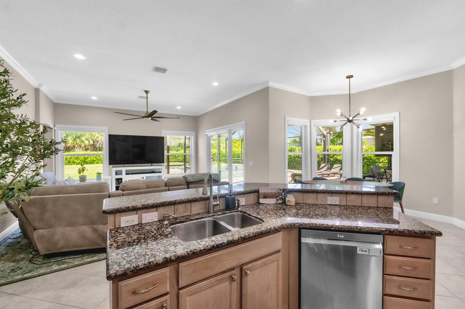 5730 NW 66th Way, Parkland, FL 33067 5730_Nw_66th_Way-59