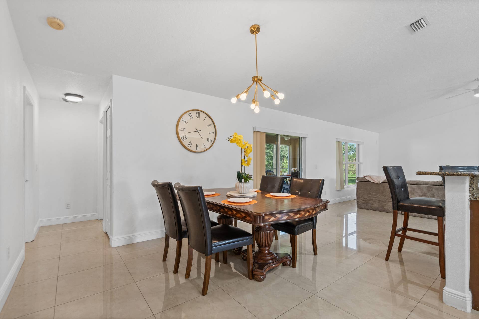 3041 SE Wake Road, Port St Lucie, FL 34984 DSC05485