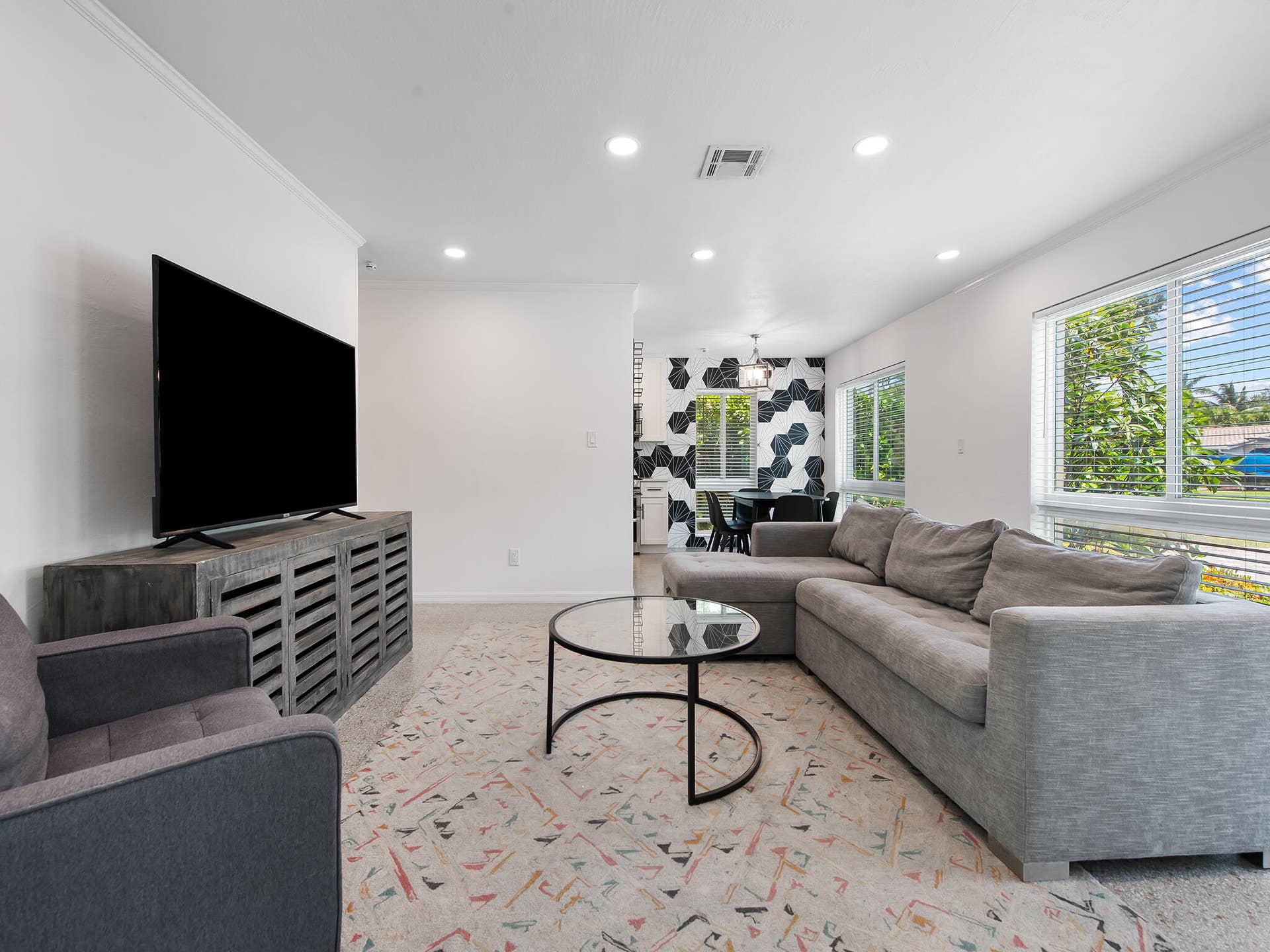 657 NW 30th Court, Wilton Manors, FL 33311 DSC_6623