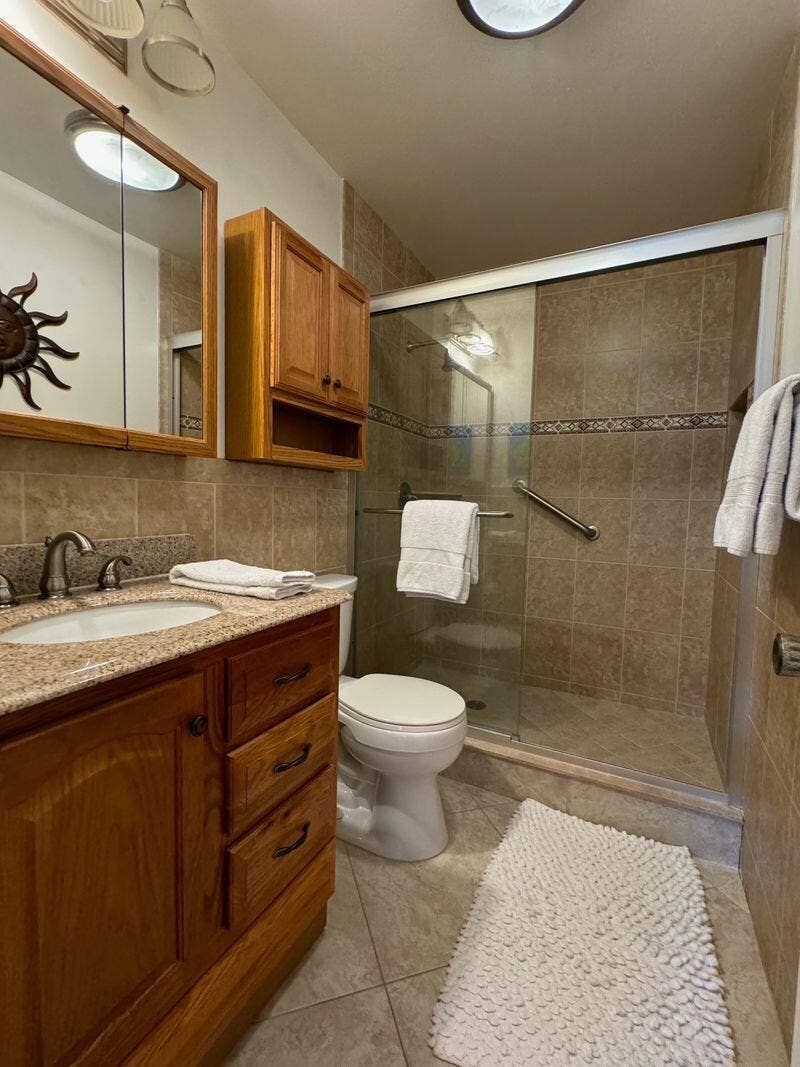 6219 Bay Club Drive, #2, Fort Lauderdale, FL 33308 23