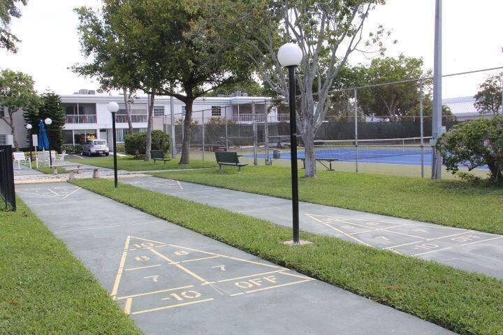 6219 Bay Club Drive, #2, Fort Lauderdale, FL 33308 37