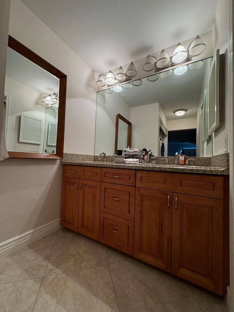 6219 Bay Club Drive, #2, Fort Lauderdale, FL 33308 17