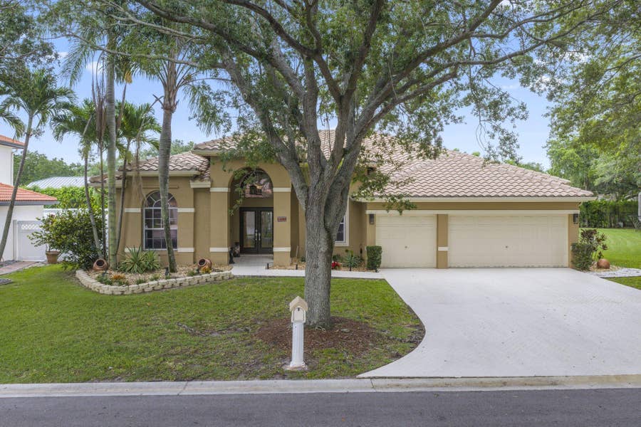 Property photo for 1437 NW 102nd Drive, Coral Springs, FL