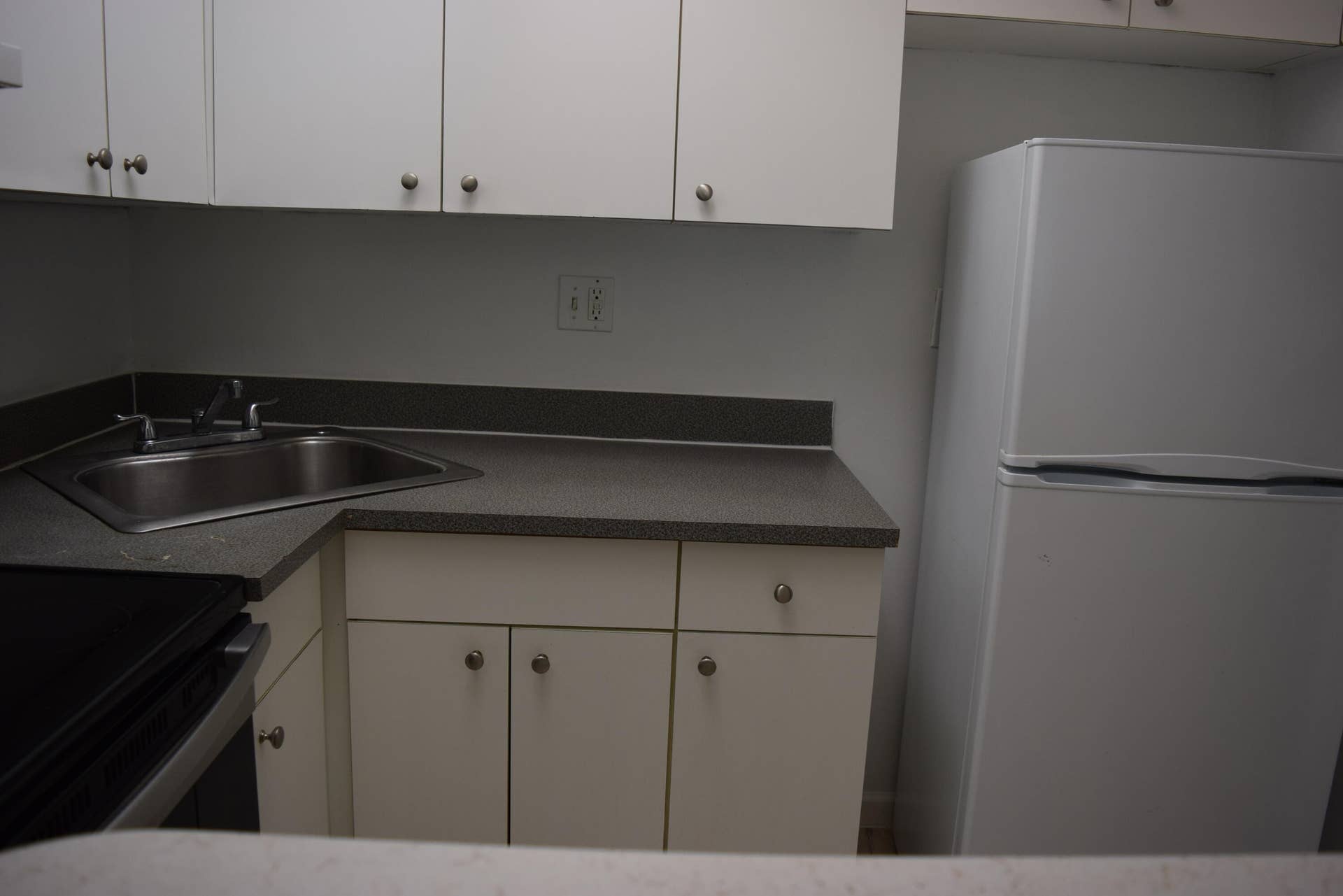 151 SE 6th Avenue, #14, Pompano Beach, FL 33060 Kitchen Interior