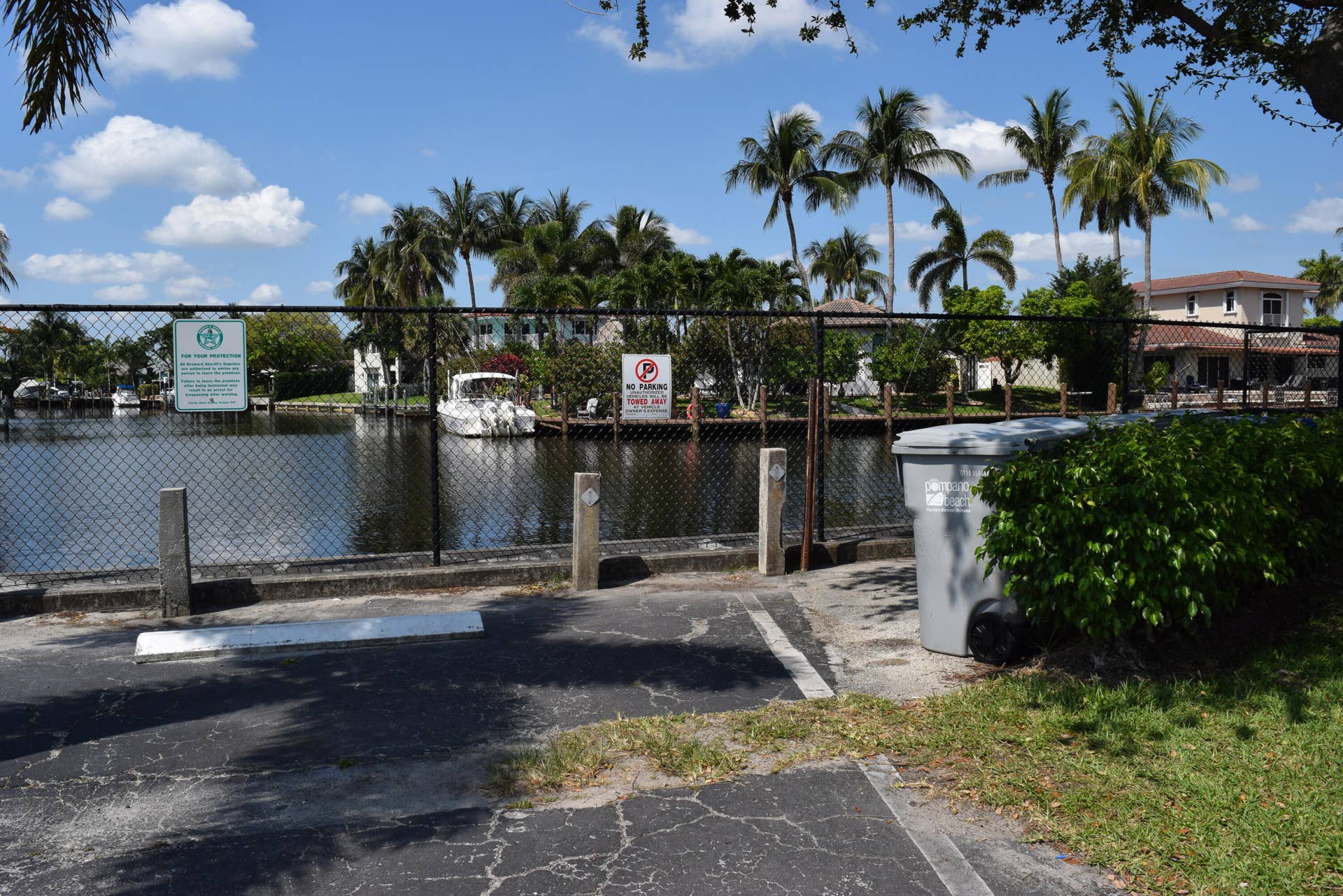 151 SE 6th Avenue, #14, Pompano Beach, FL 33060 Canal