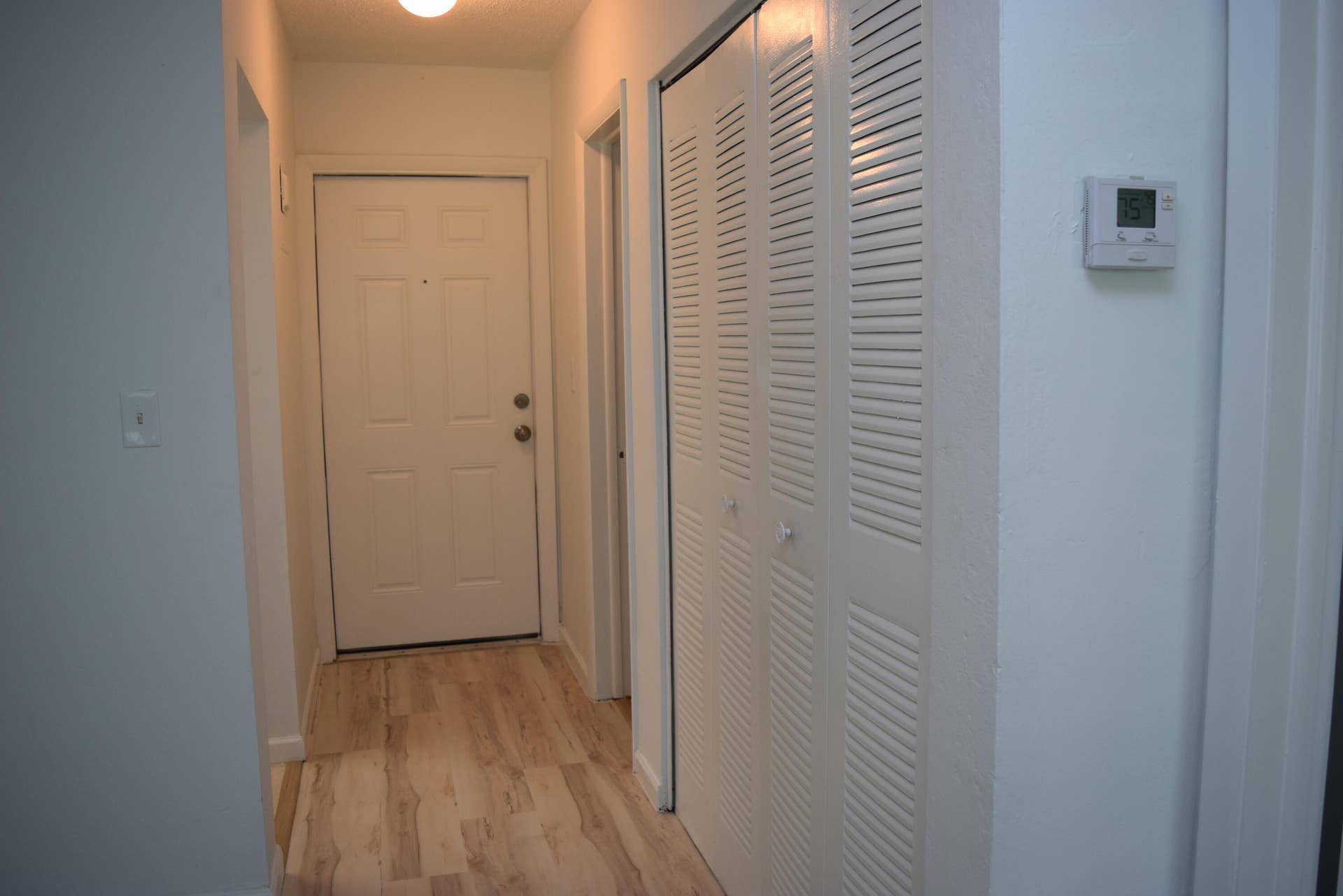 151 SE 6th Avenue, #14, Pompano Beach, FL 33060 Entry