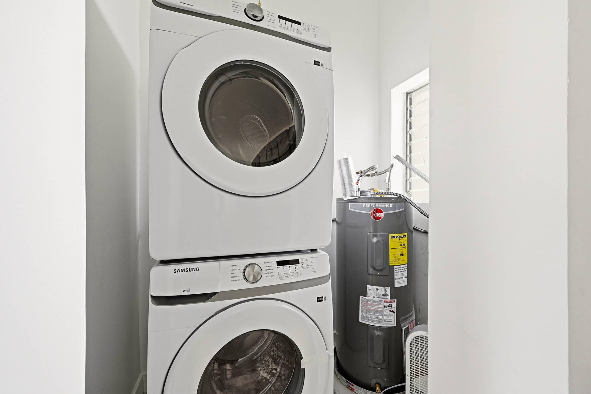 4796 SW 11th Court, Plantation, FL 33317 11_laundry