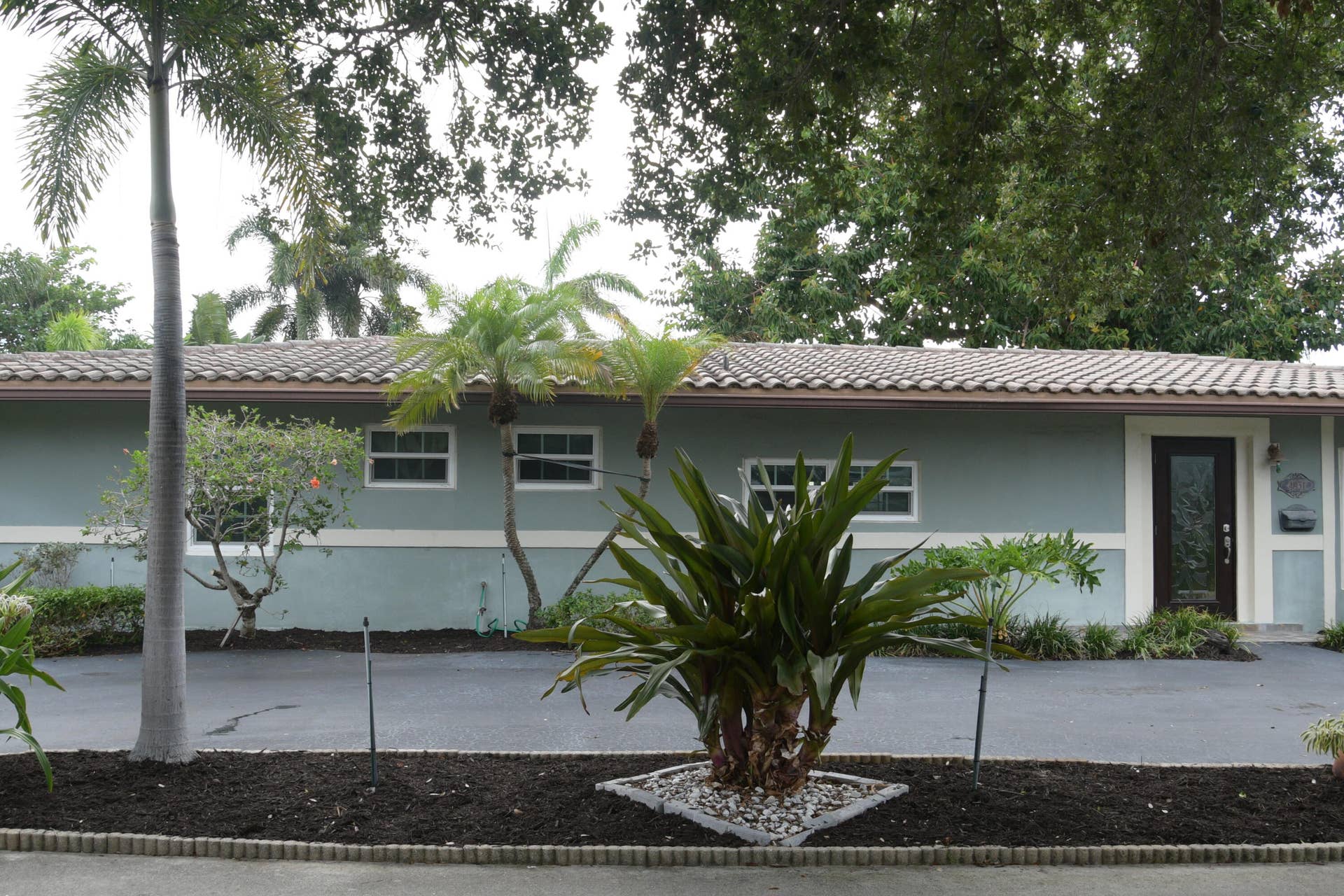 4931 NE 27th Avenue, Lighthouse Point, FL 33064 4931-4386