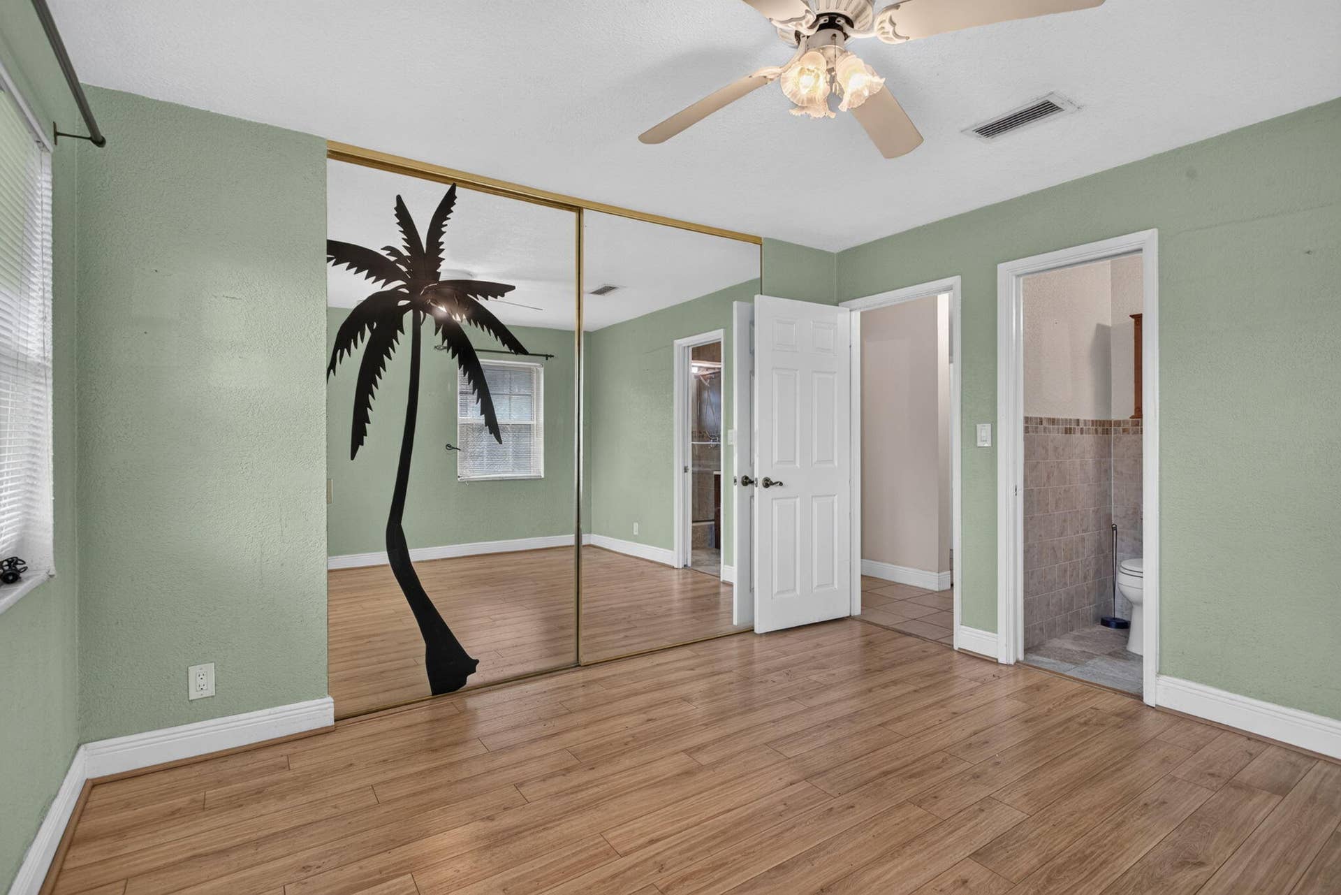 4931 NE 27th Avenue, Lighthouse Point, FL 33064 21-web-or-mls-4931-2886