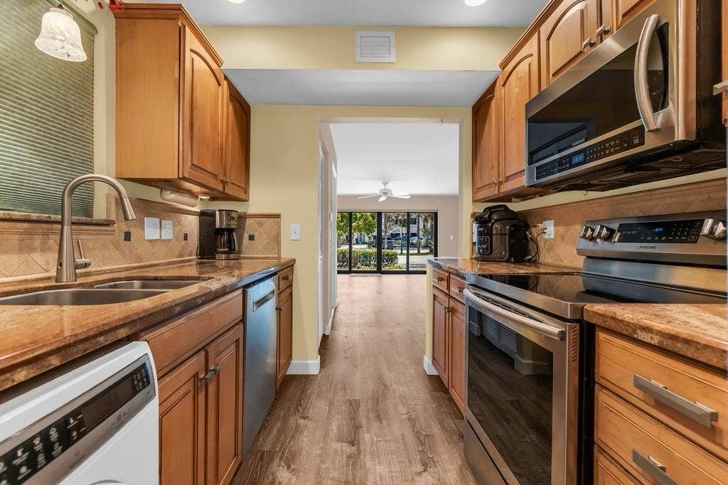 4140 N Ocean Drive, #101e, Lauderdale By The Sea, FL 33308 8_1024px