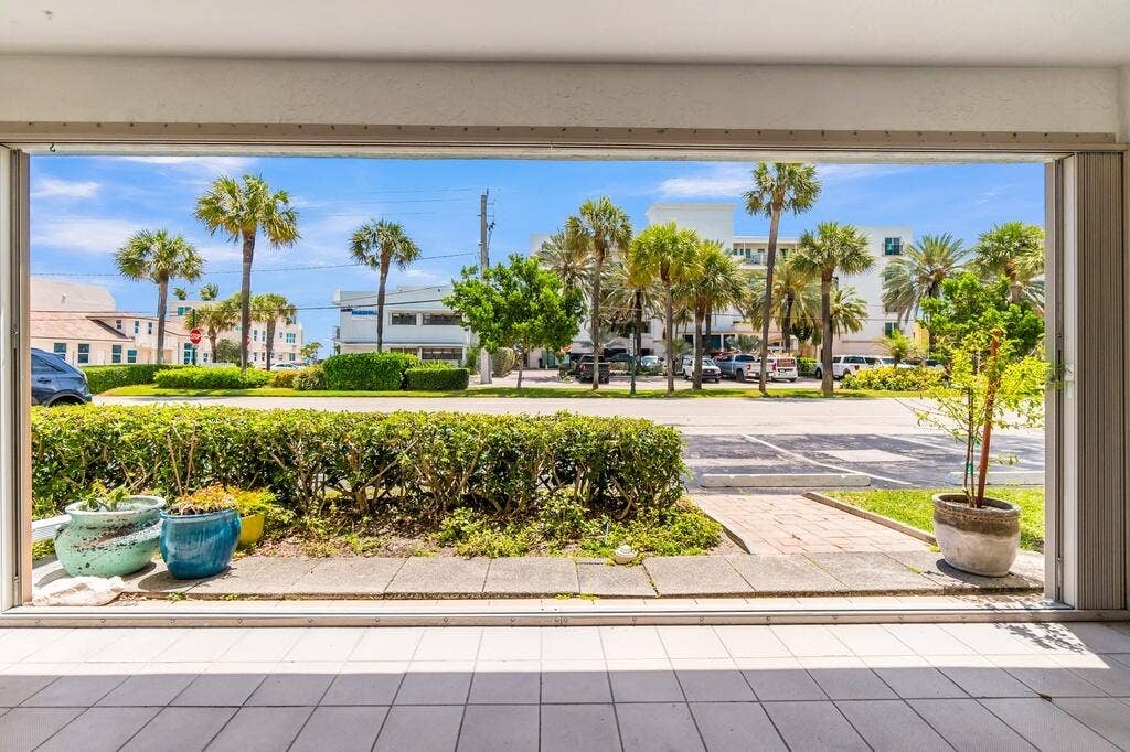 4140 N Ocean Drive, #101e, Lauderdale By The Sea, FL 33308 34_1024px