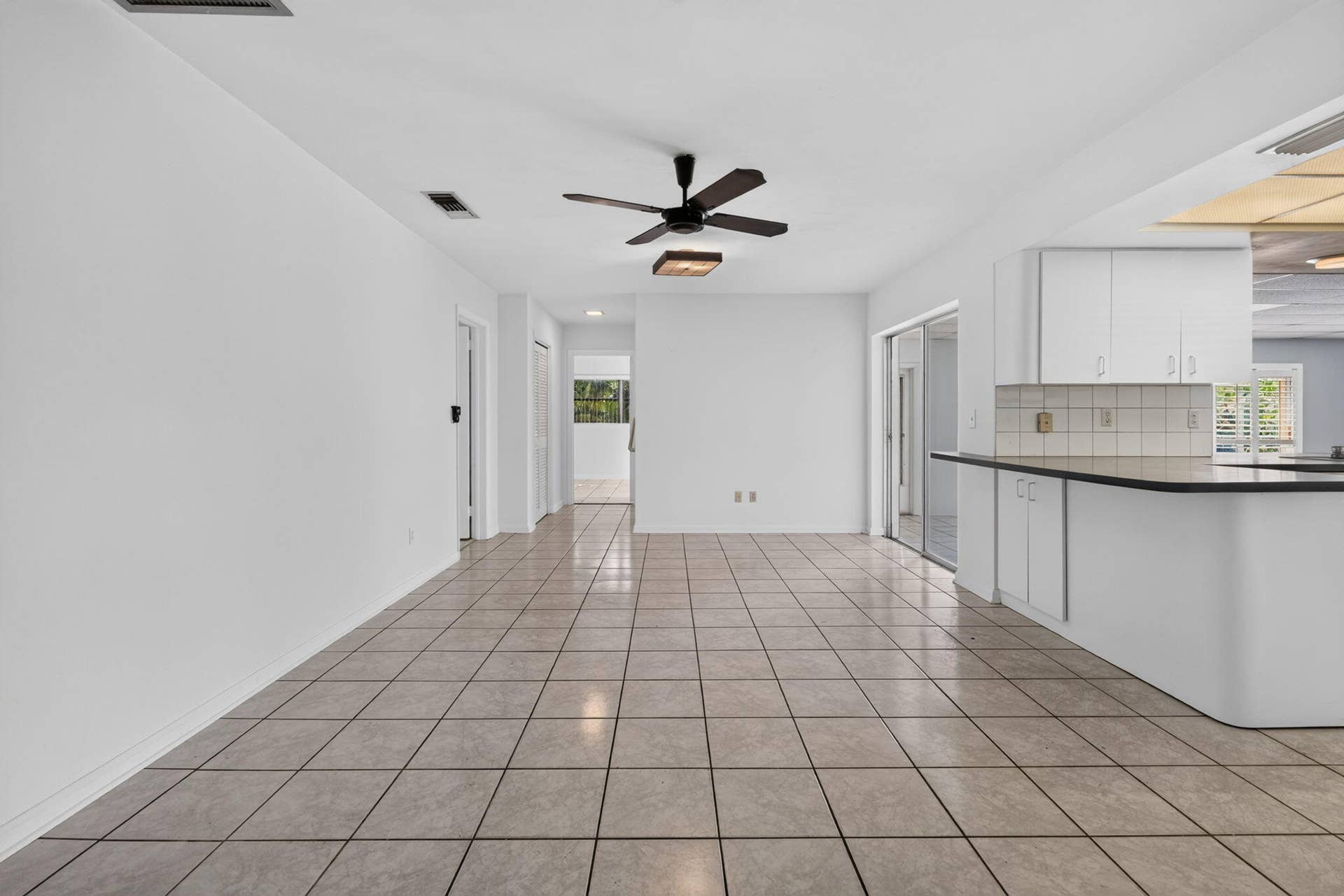 842 Fathom Road W, North Palm Beach, FL 33408 41-web-or-mls-037__MLP3690
