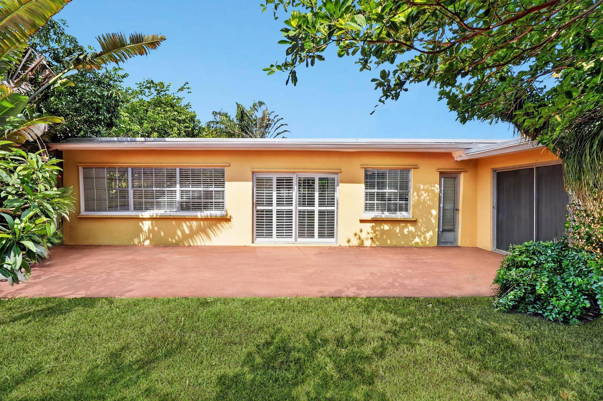 842 Fathom Road W, North Palm Beach, FL 33408 59-web-or-mls-055__MLP3780