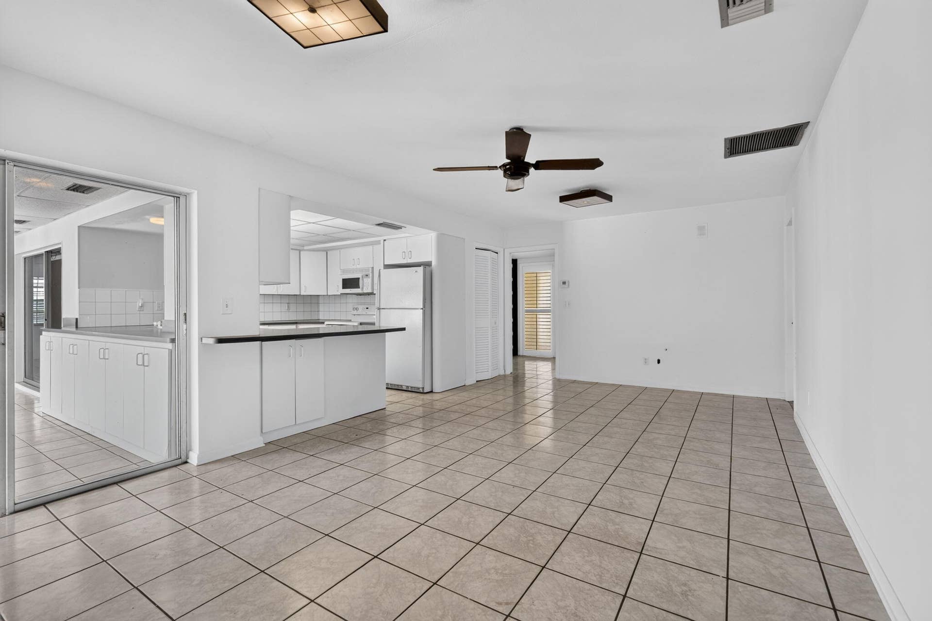 842 Fathom Road W, North Palm Beach, FL 33408 43-web-or-mls-039__MLP3700