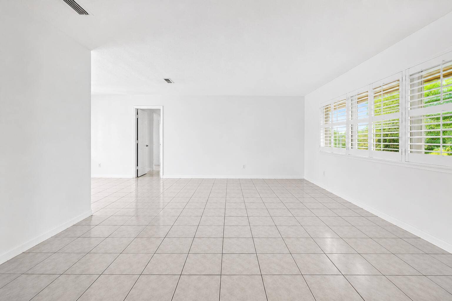 842 Fathom Road W, North Palm Beach, FL 33408 50bf6051-d5bb-4e7d-b209-4325945cd34a