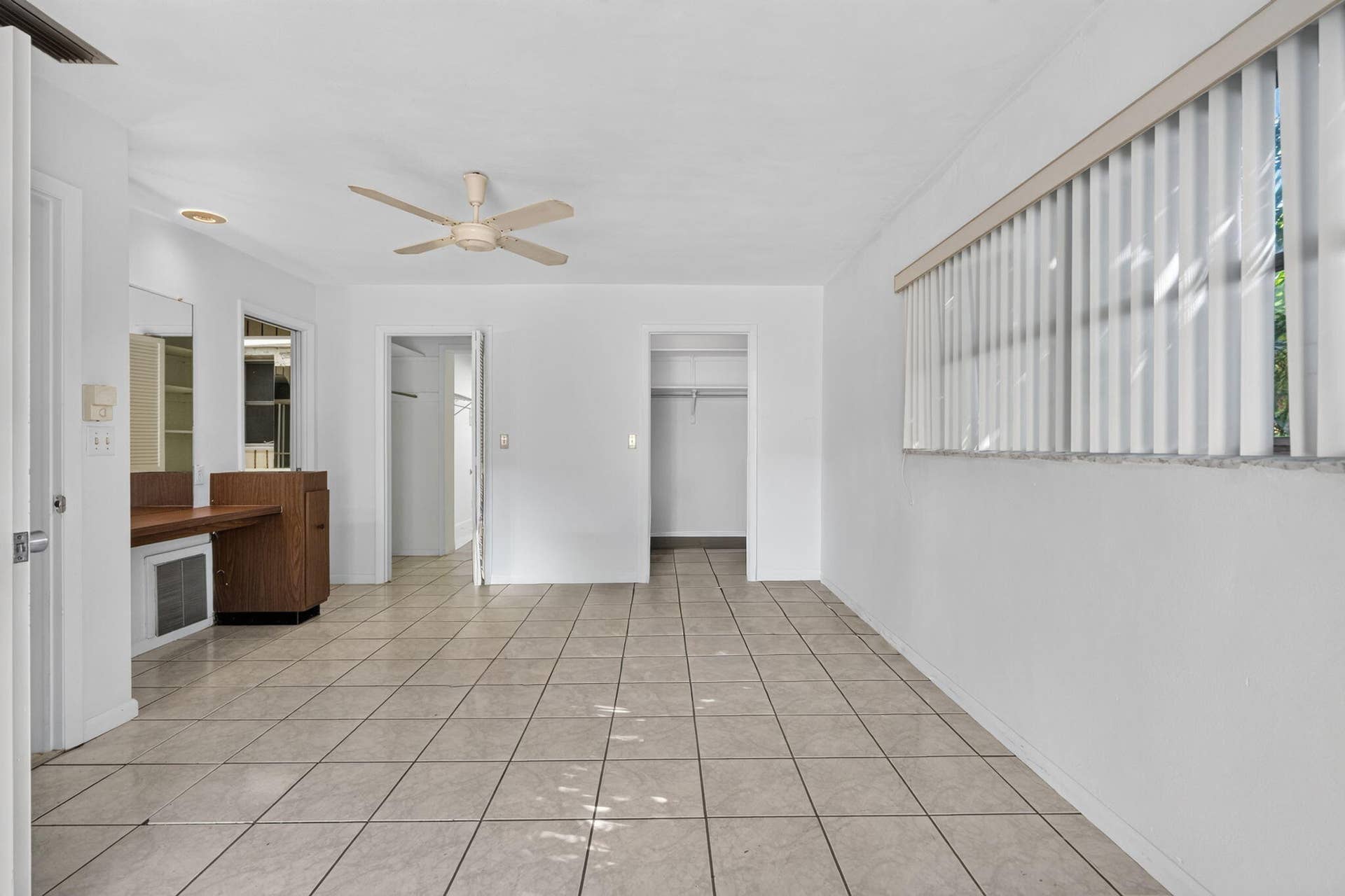 842 Fathom Road W, North Palm Beach, FL 33408 18-web-or-mls-005__MLP3530