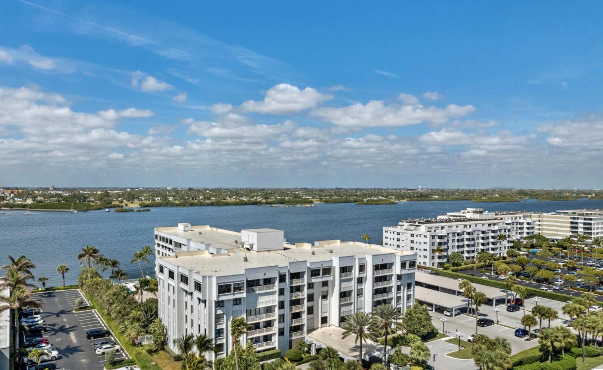 2860 S Ocean Boulevard, #216, Palm Beach, FL 33480 Intracoastal