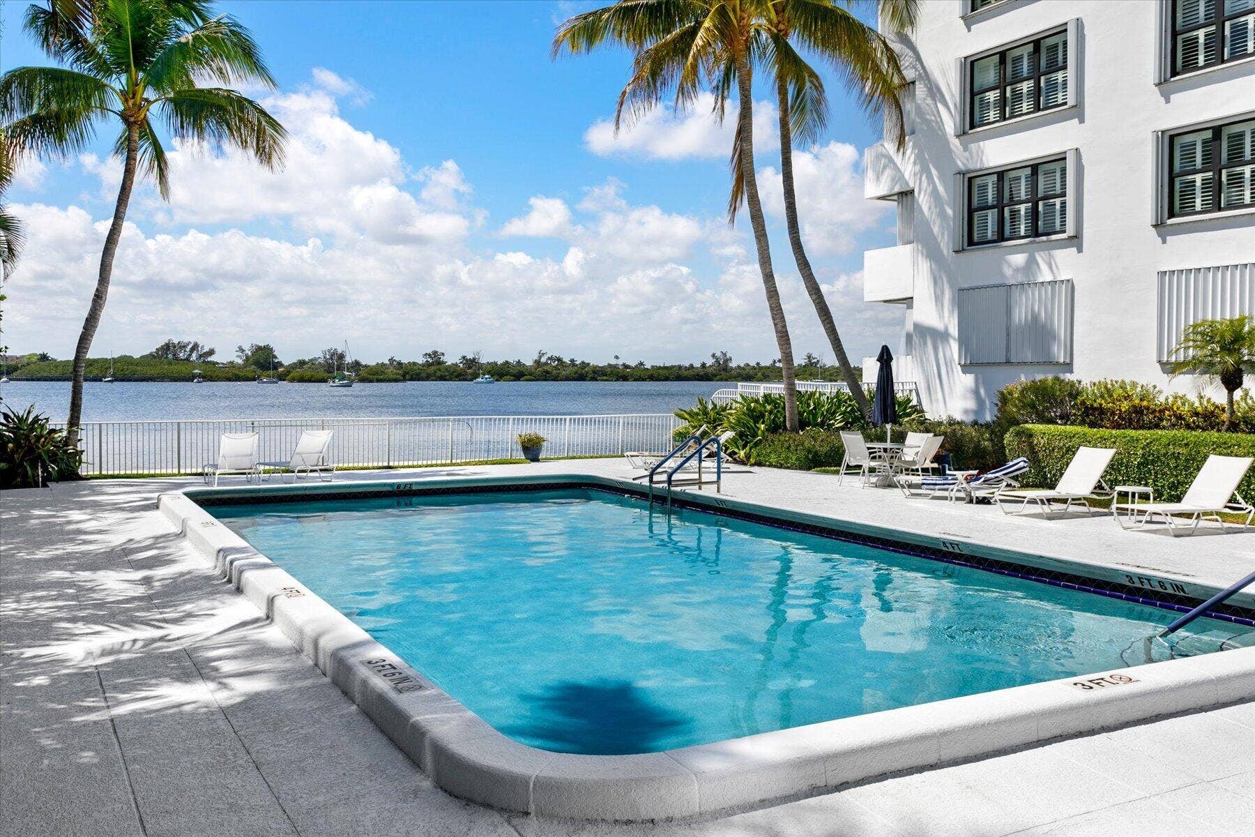 2860 S Ocean Boulevard, #216, Palm Beach, FL 33480 Waterfront Pool