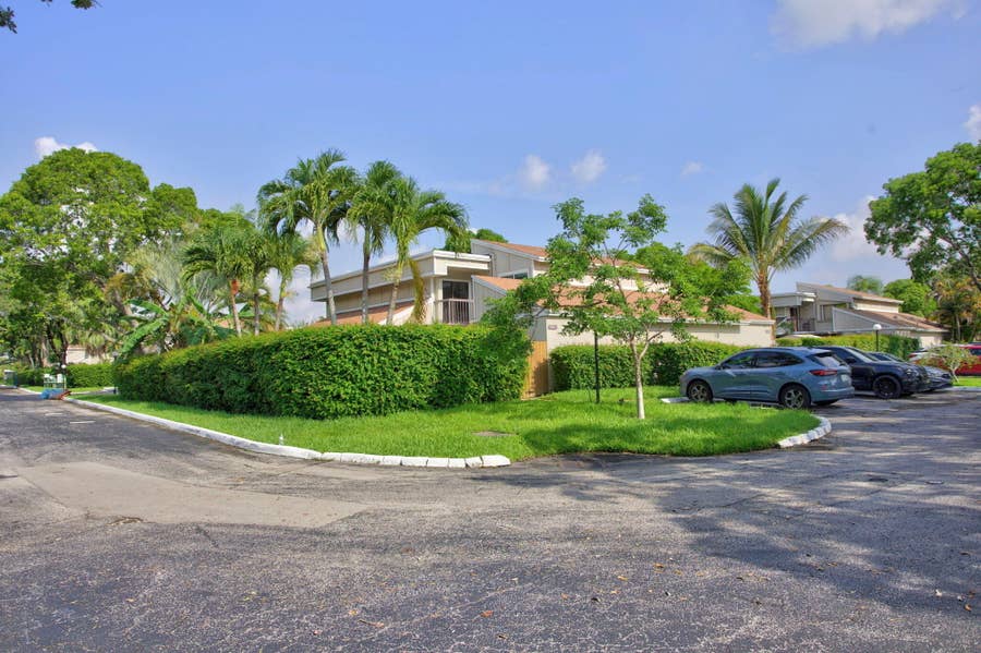 Property photo for 501 NW 132nd Terrace, Plantation, FL