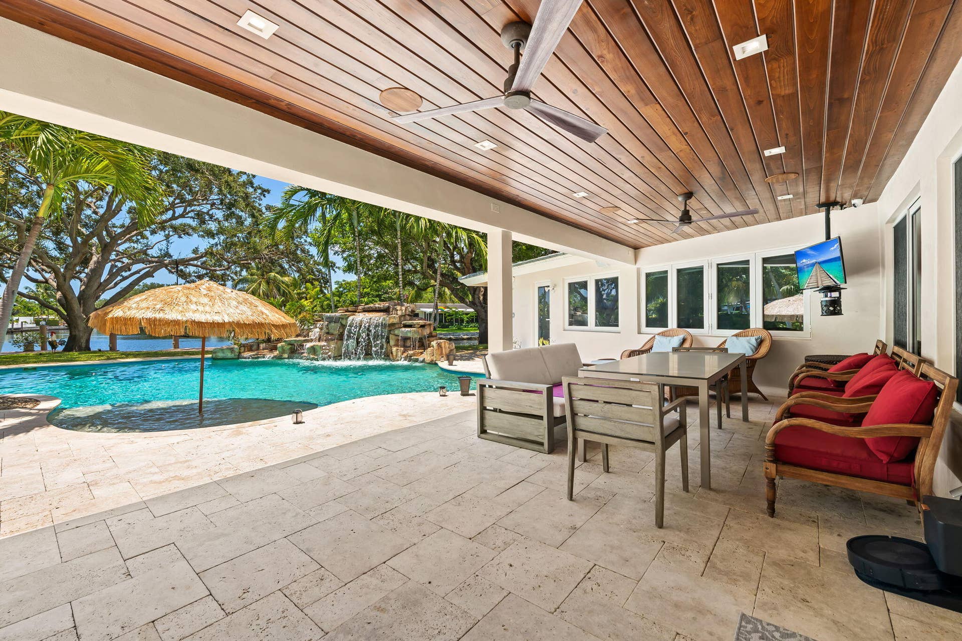 1508 NE 30th Court, Oakland Park, FL 33334 Patio