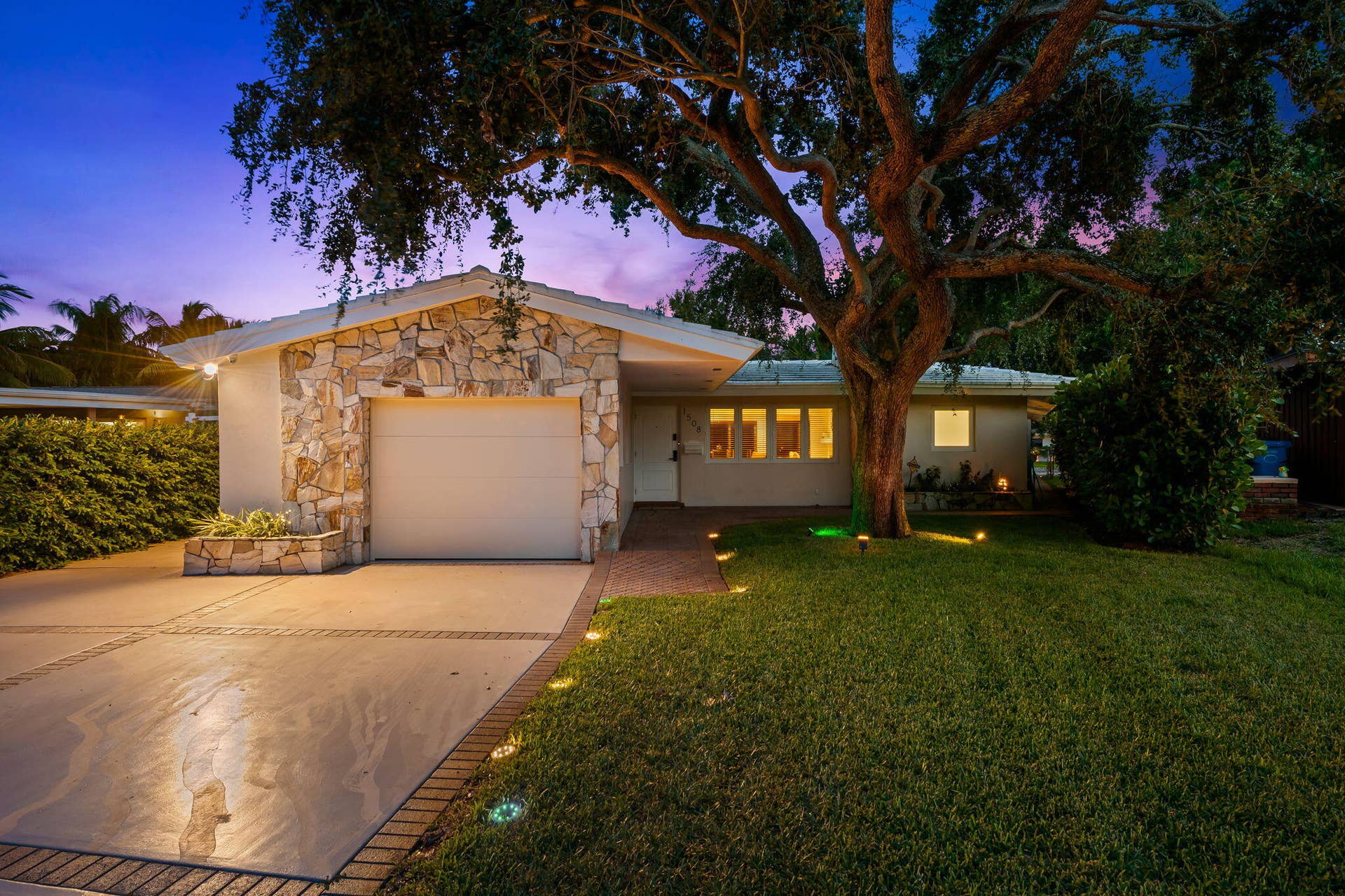1508 NE 30th Court, Oakland Park, FL 33334 Front