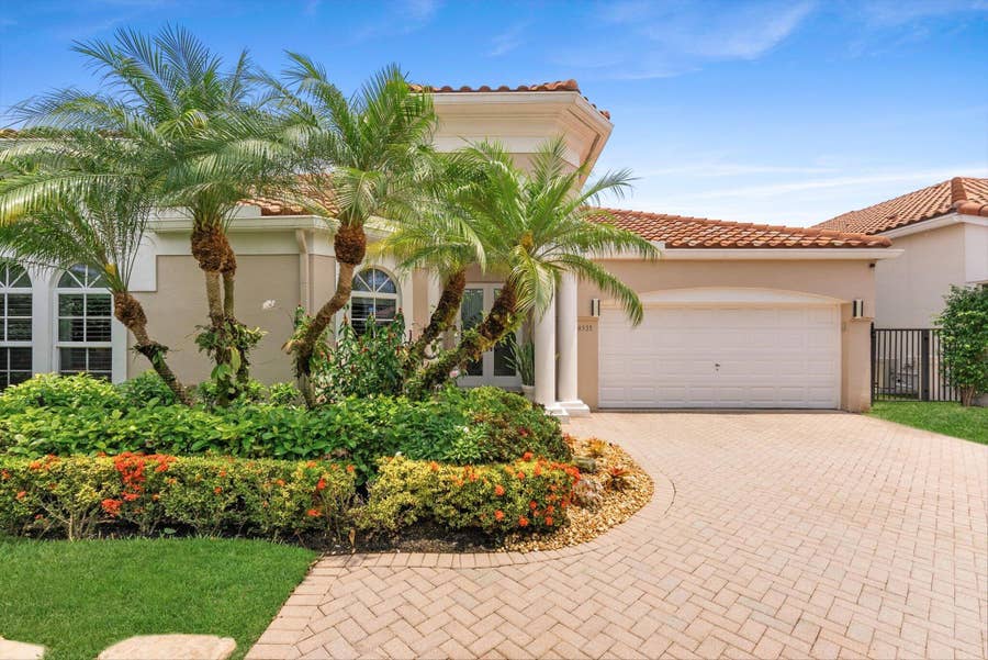Property photo for 6533 Somerset Circle, Boca Raton, FL