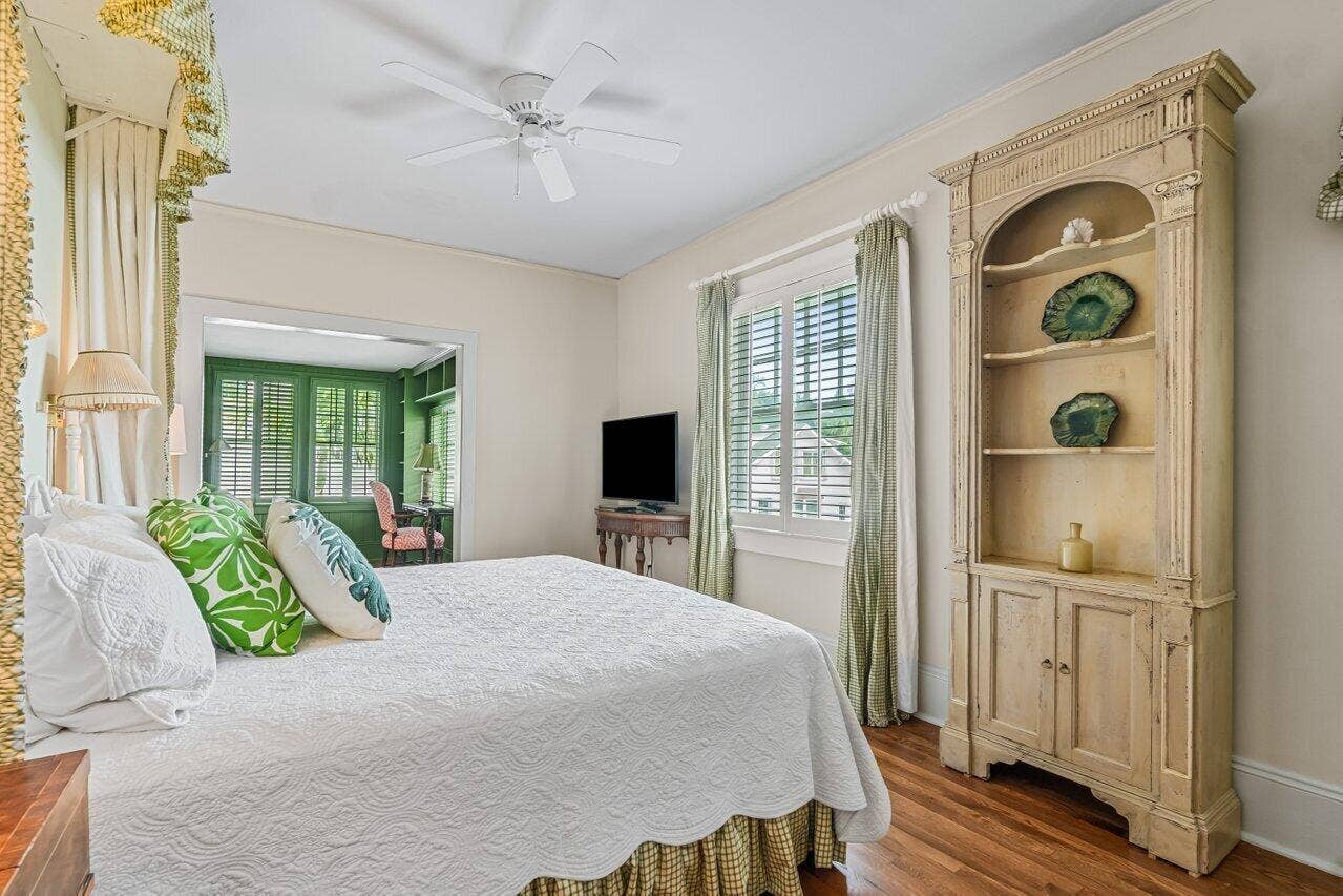 263 Park Avenue, Palm Beach, FL 33480 025-263ParkAvenue-PalmBeach-FL-33480-SMA