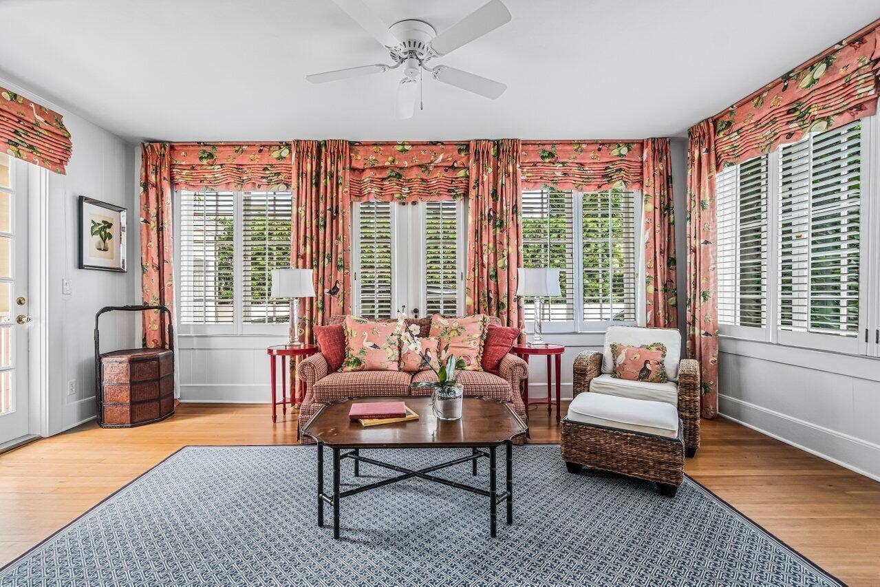 263 Park Avenue, Palm Beach, FL 33480 013-263ParkAvenue-PalmBeach-FL-33480-SMA