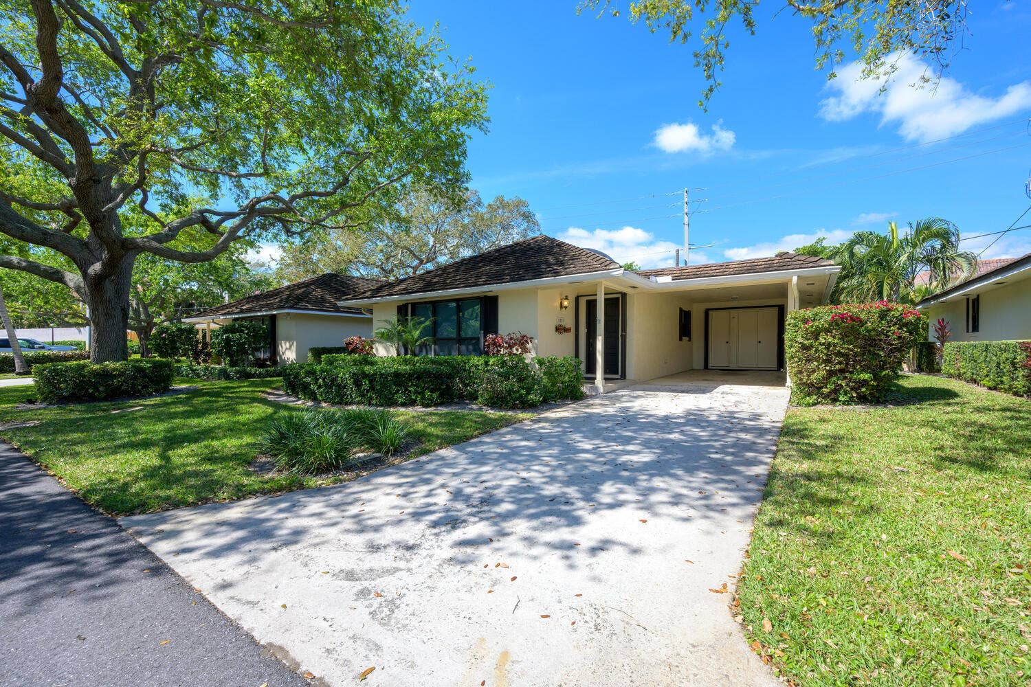 11335 Twelve Oaks Way, North Palm Beach, FL 33408 Front Exterior