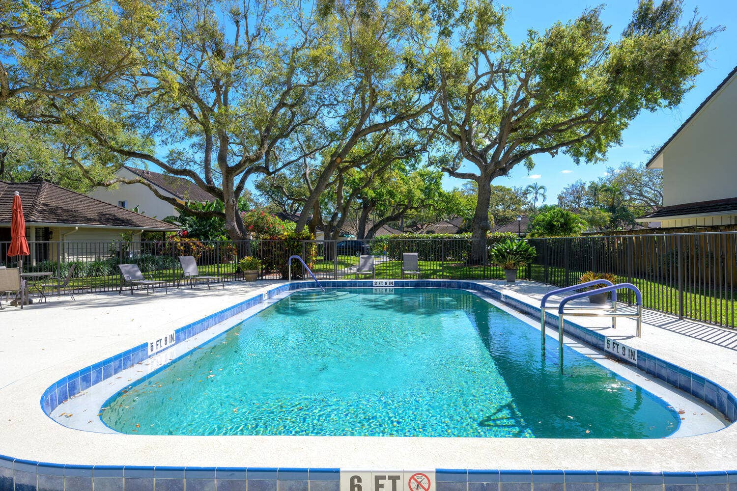 11335 Twelve Oaks Way, North Palm Beach, FL 33408 Community Pool
