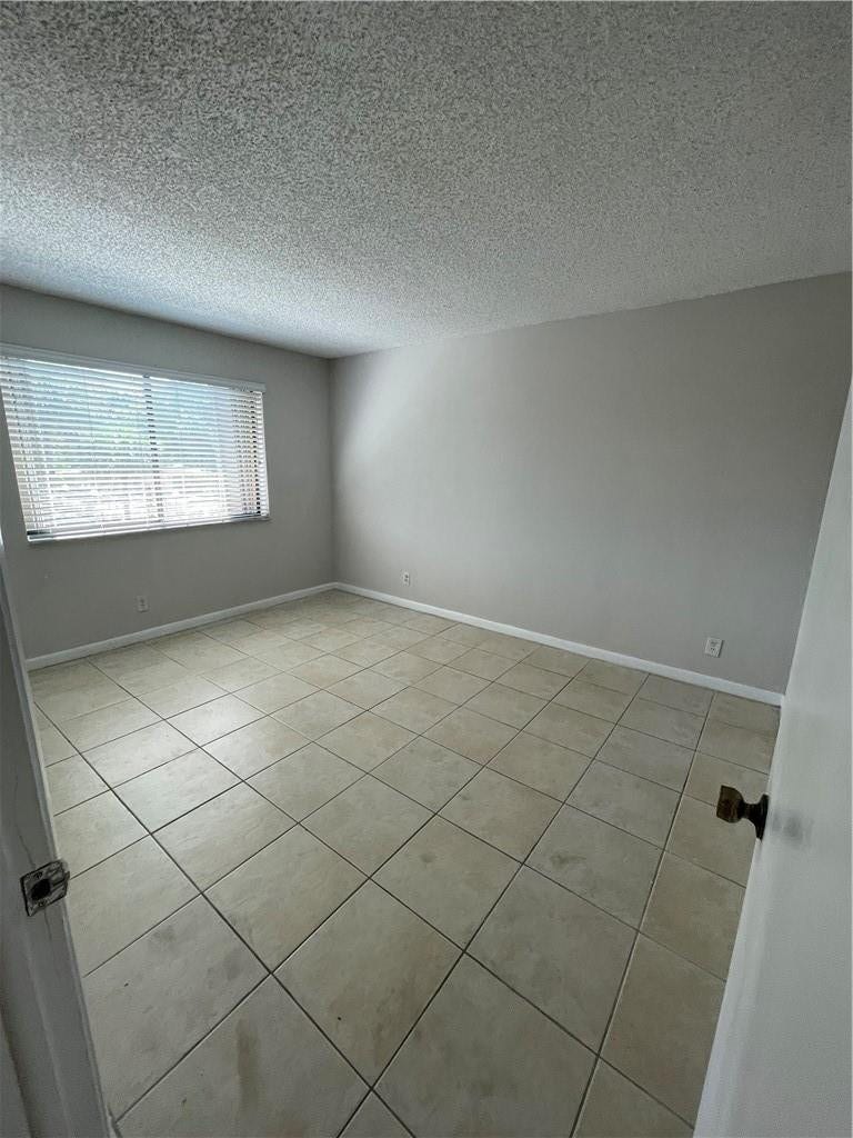 197 Lakeview Drive, #202, Weston, Weston, FL 33326 2nd Bedroom