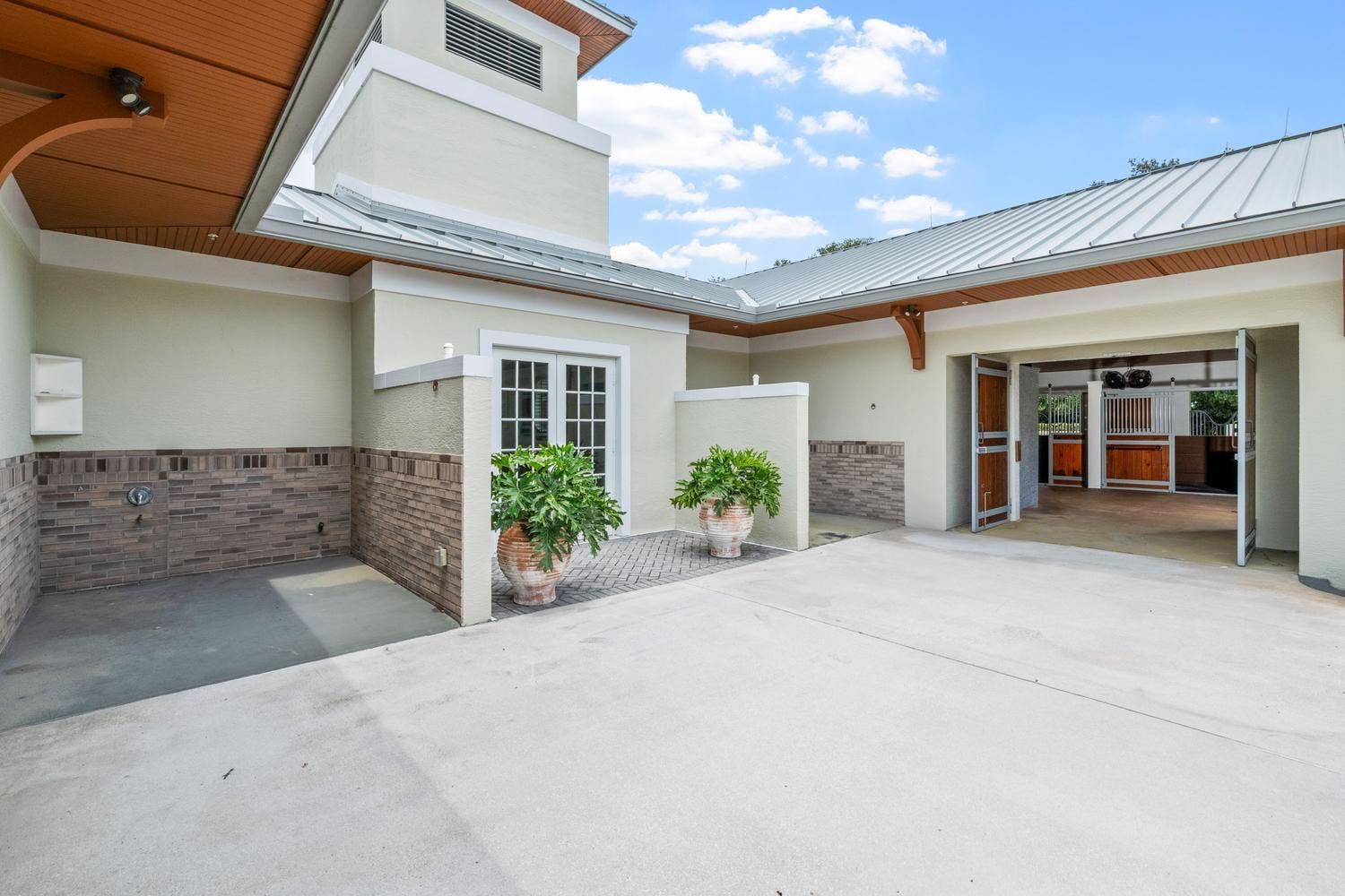 3454 Grand Prix Farms Drive, Wellington, FL 33414 095-082-DSC 5306-1500x1000