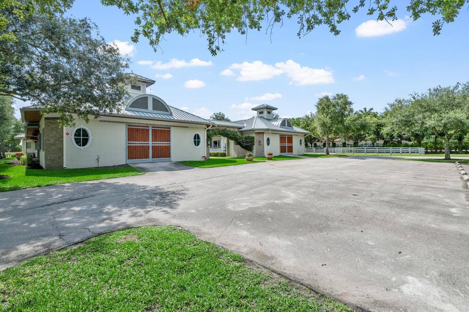 3454 Grand Prix Farms Drive, Wellington, FL 33414 024-067-DSC 4852-1500x1000