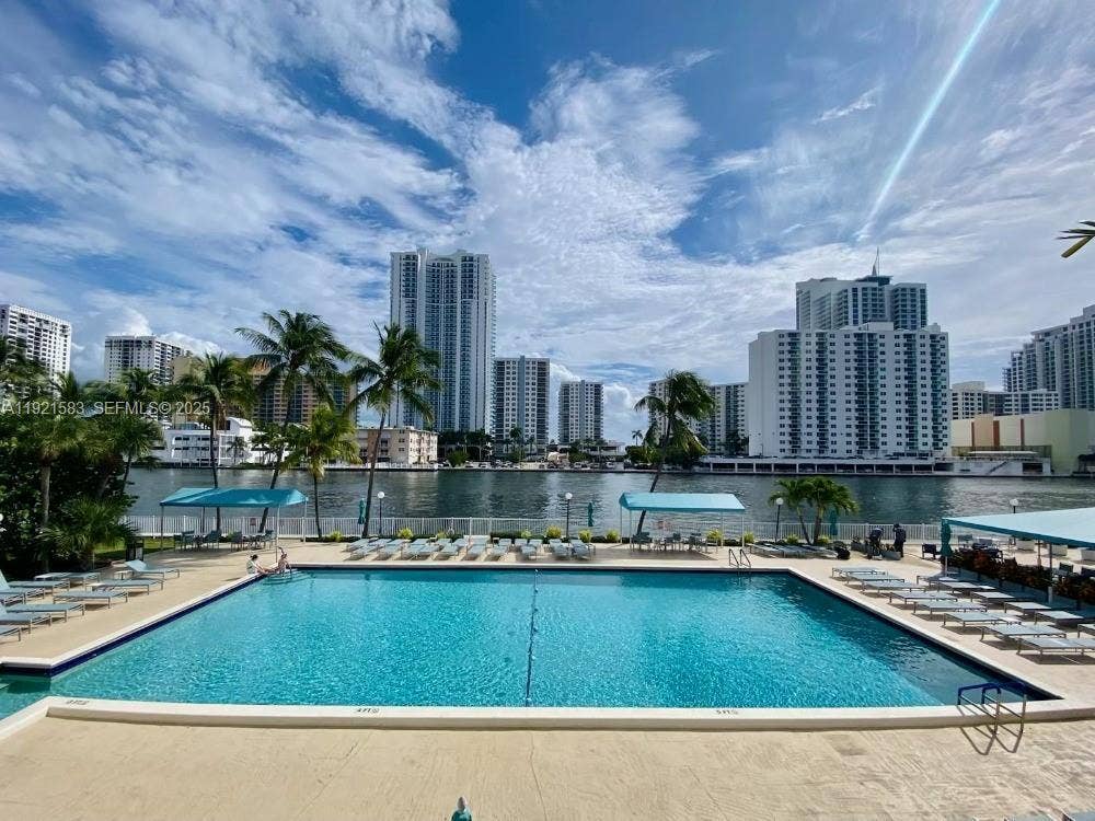 1000 Parkview Drive, #316, Hallandale Beach, Hallandale Beach, FL 33009 19